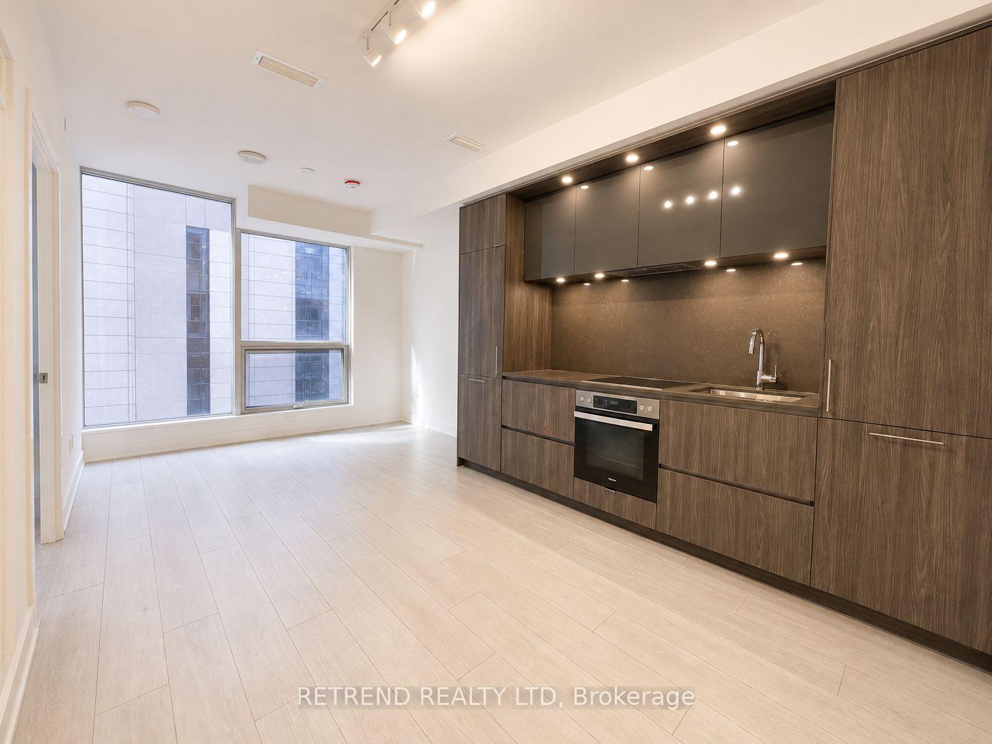 Photo 1 of Unit 721, 15 Mercer Street, Toronto, Waterfront Communities — HOMEH