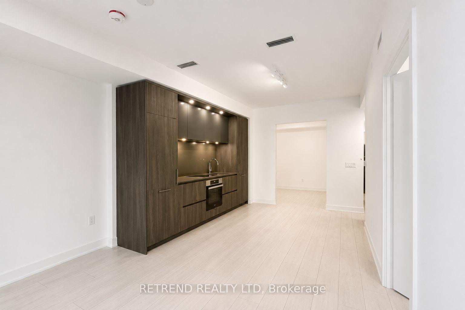 Photo 5 of Unit 721, 15 Mercer Street, Toronto, Waterfront Communities — HOMEH