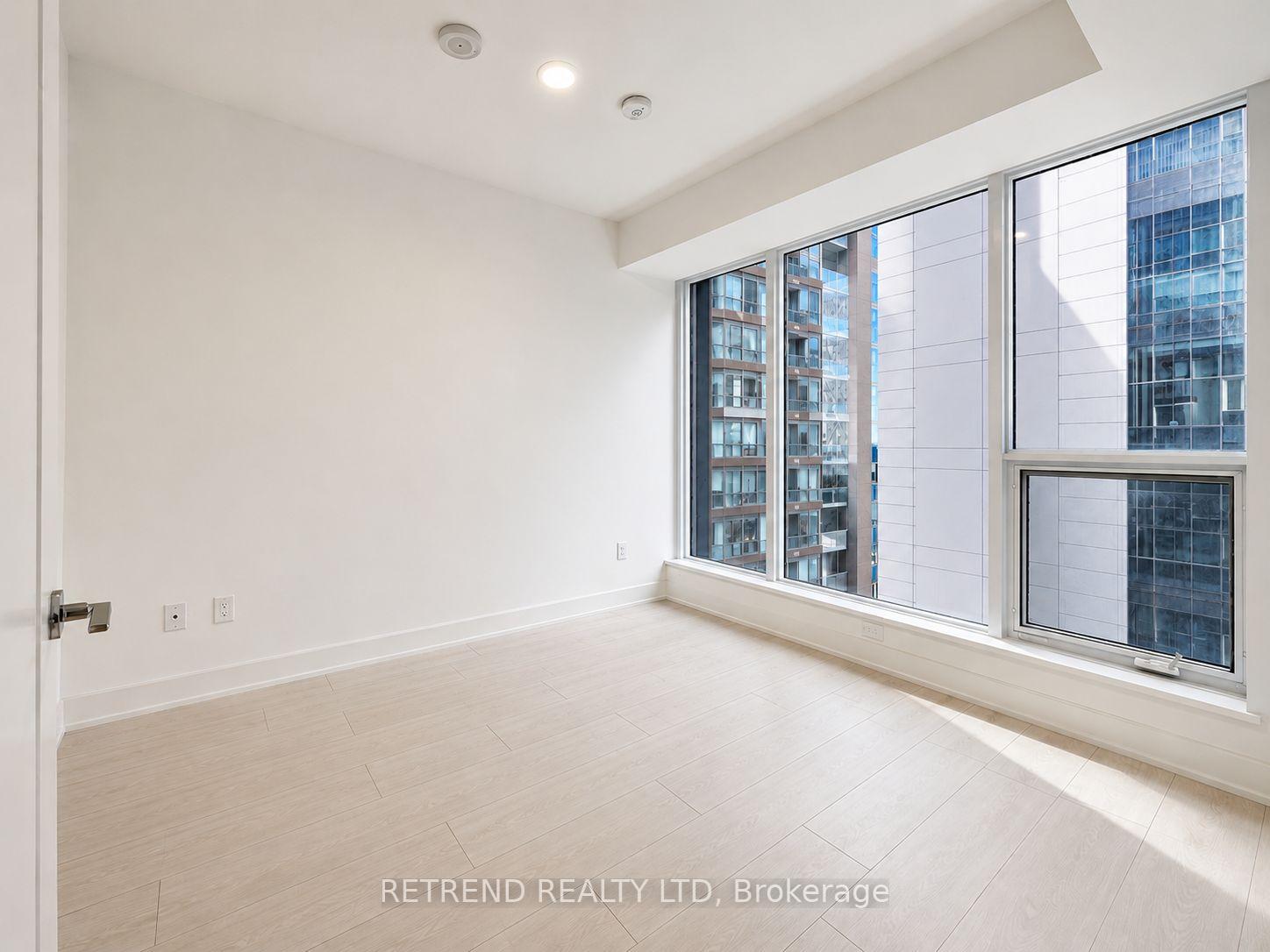 Photo 6 of Unit 721, 15 Mercer Street, Toronto, Waterfront Communities — HOMEH