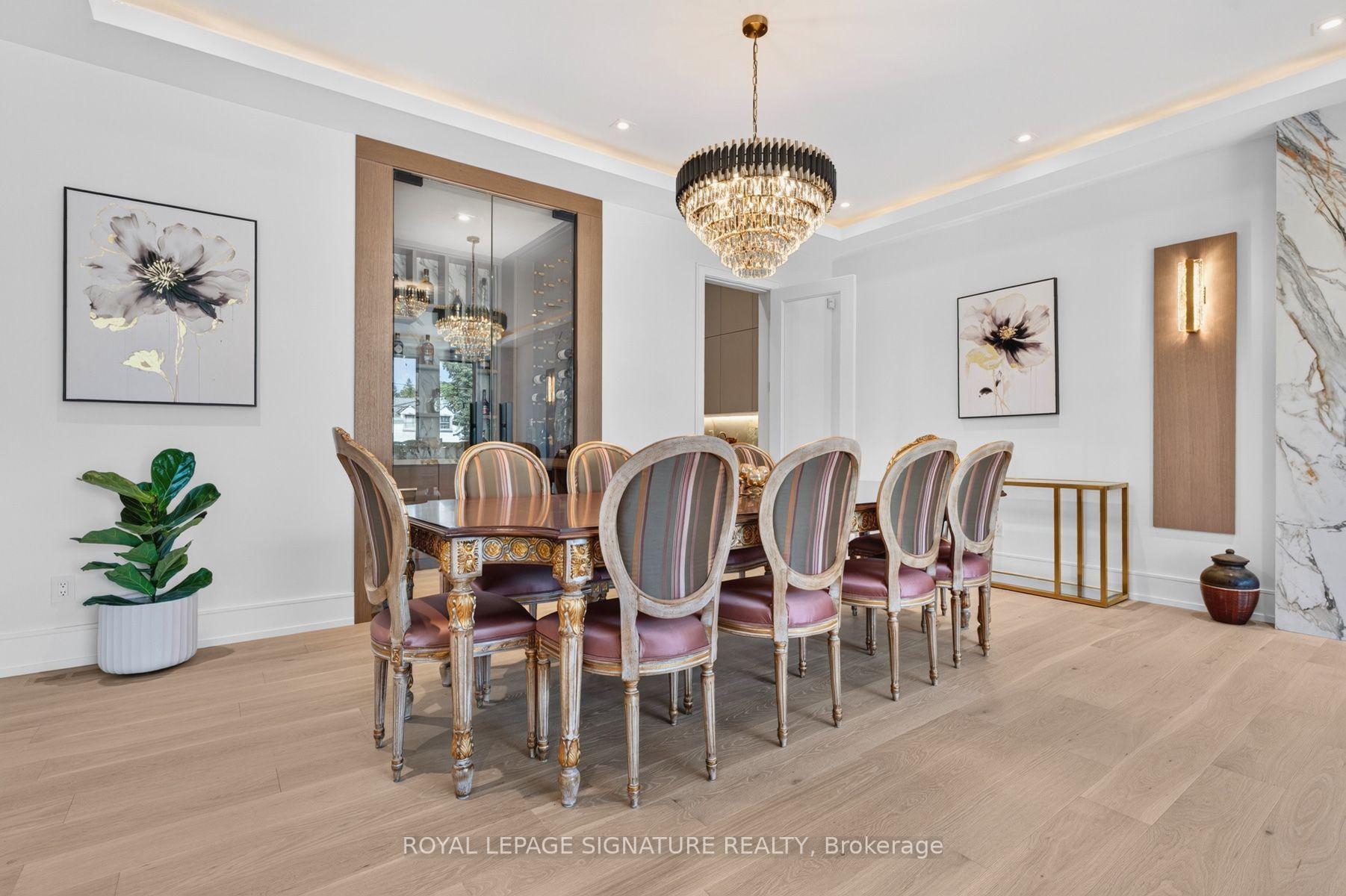 Photo 10 of 257 Lawrence Avenue E, North York, Bridle Path-Sunnybrook-York Mills — HOMEH