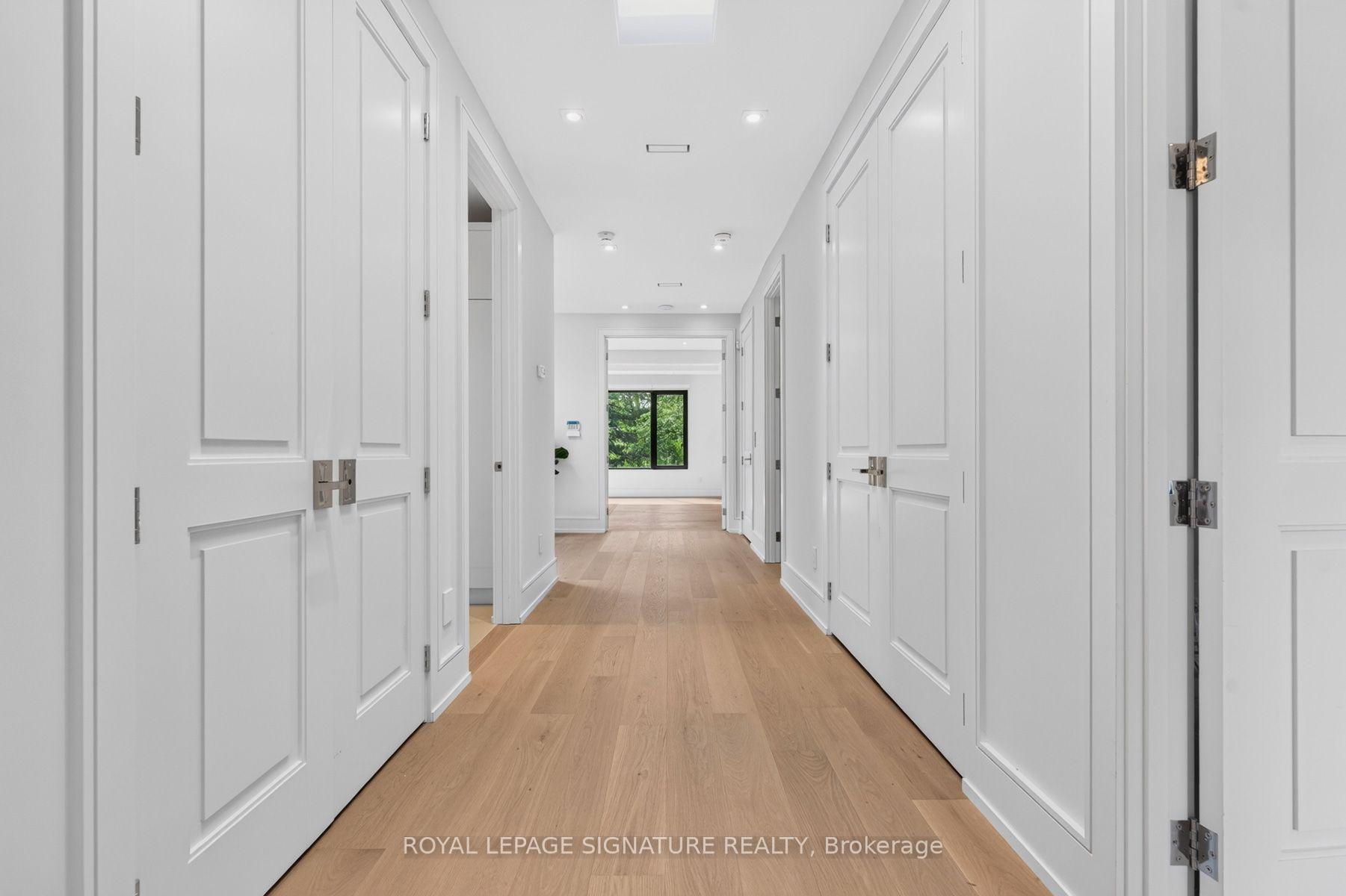Photo 19 of 257 Lawrence Avenue E, North York, Bridle Path-Sunnybrook-York Mills — HOMEH