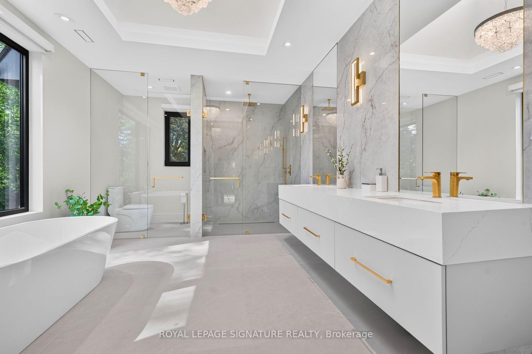 Photo 23 of 257 Lawrence Avenue E, North York, Bridle Path-Sunnybrook-York Mills — HOMEH