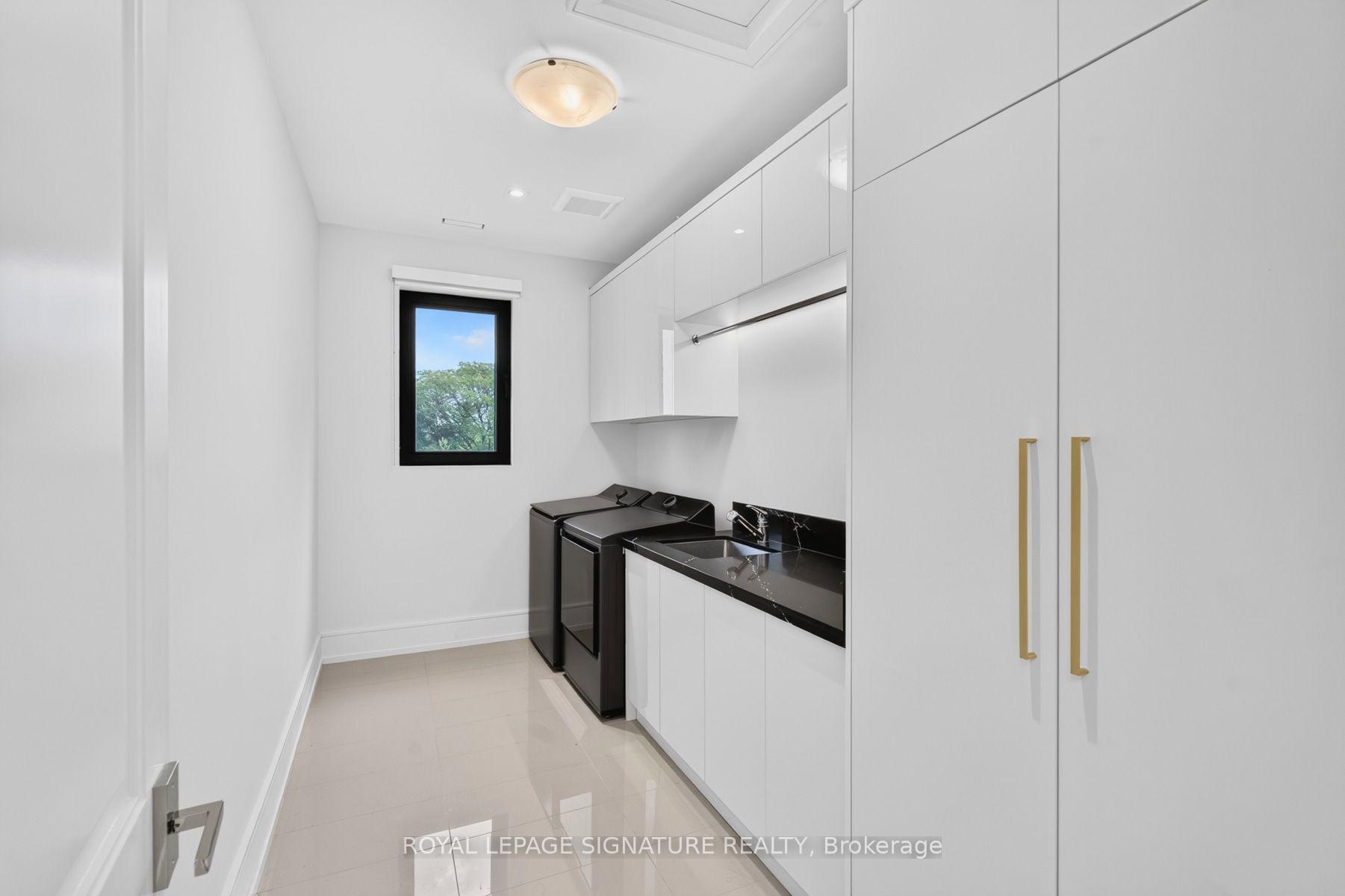 Photo 31 of 257 Lawrence Avenue E, North York, Bridle Path-Sunnybrook-York Mills — HOMEH