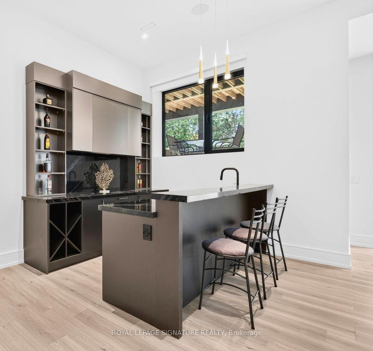 Photo 33 of 257 Lawrence Avenue E, North York, Bridle Path-Sunnybrook-York Mills — HOMEH