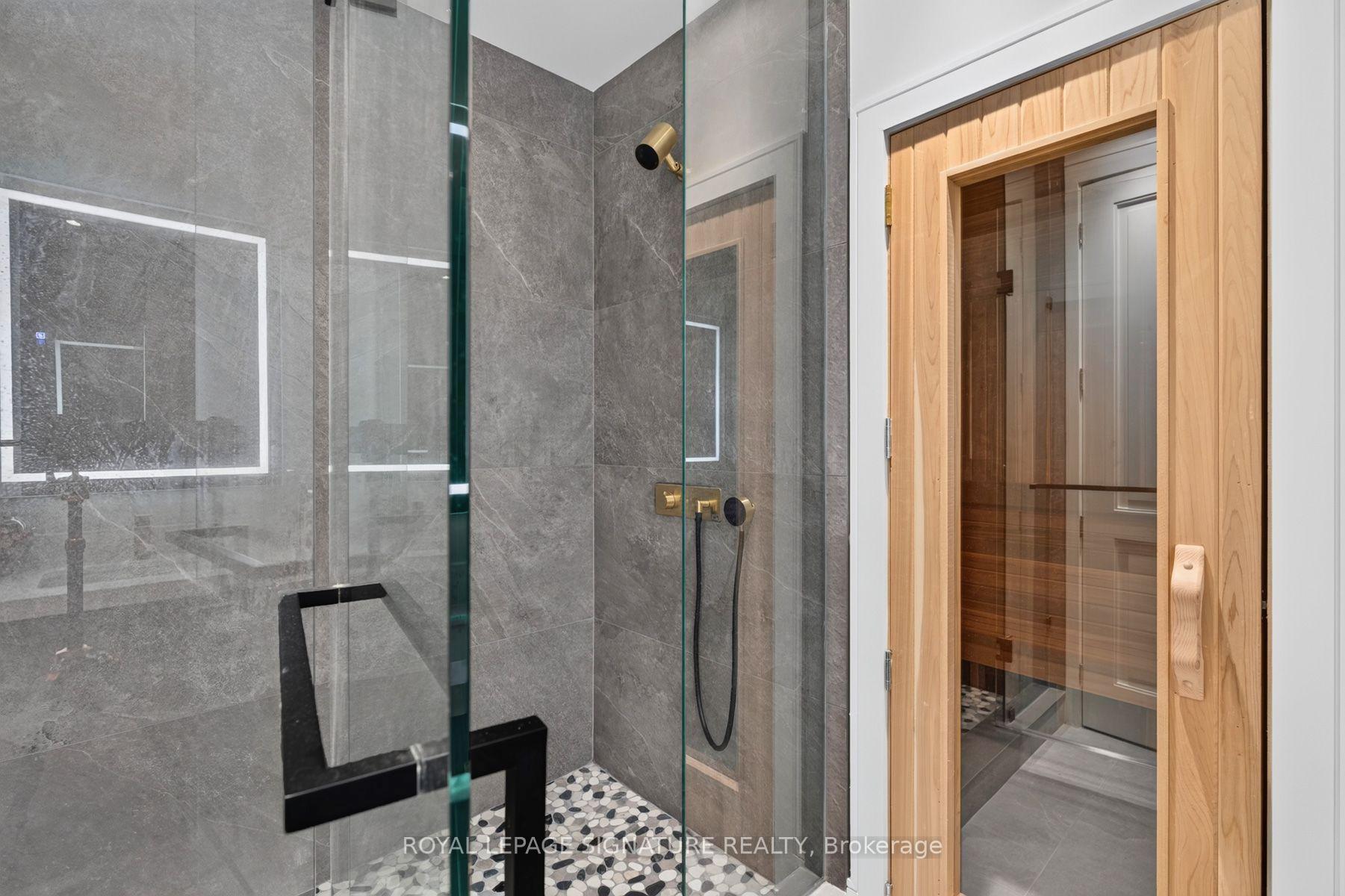 Photo 36 of 257 Lawrence Avenue E, North York, Bridle Path-Sunnybrook-York Mills — HOMEH