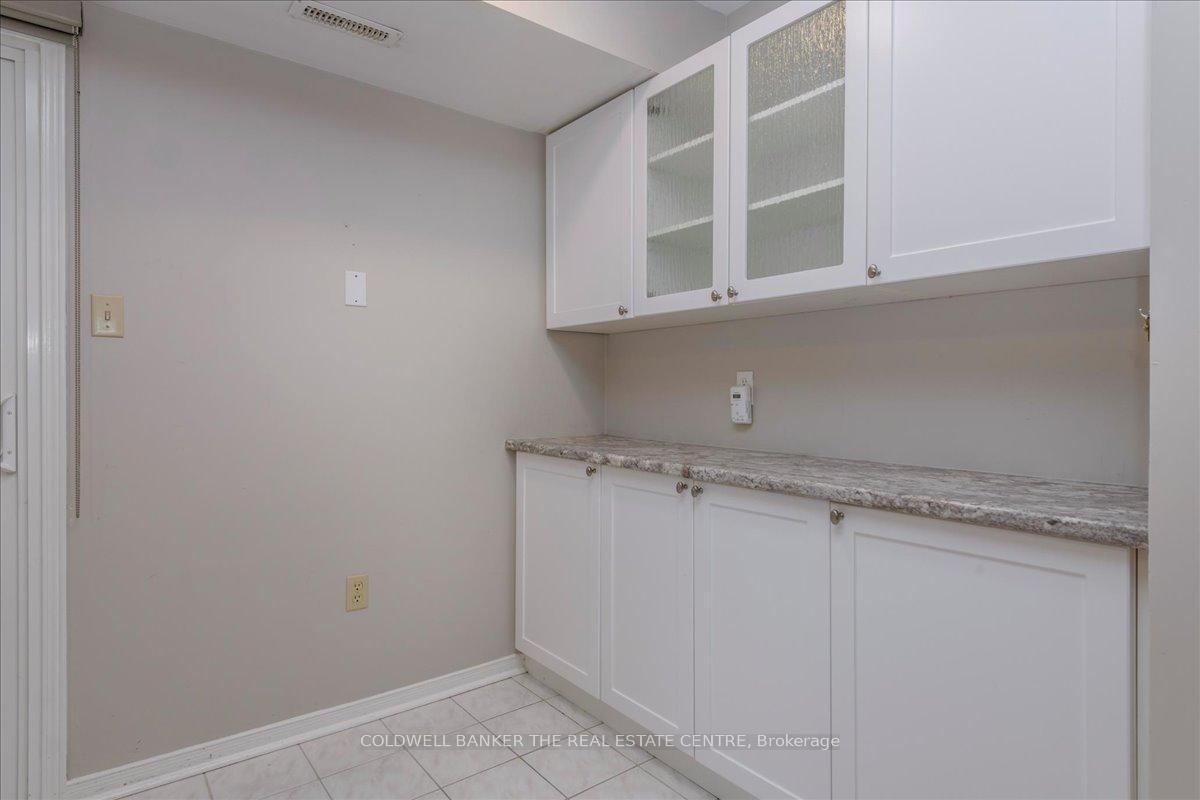 Photo 6 of Unit 9, 119 D'ambrosio Drive, Barrie, Painswick North — HOMEH