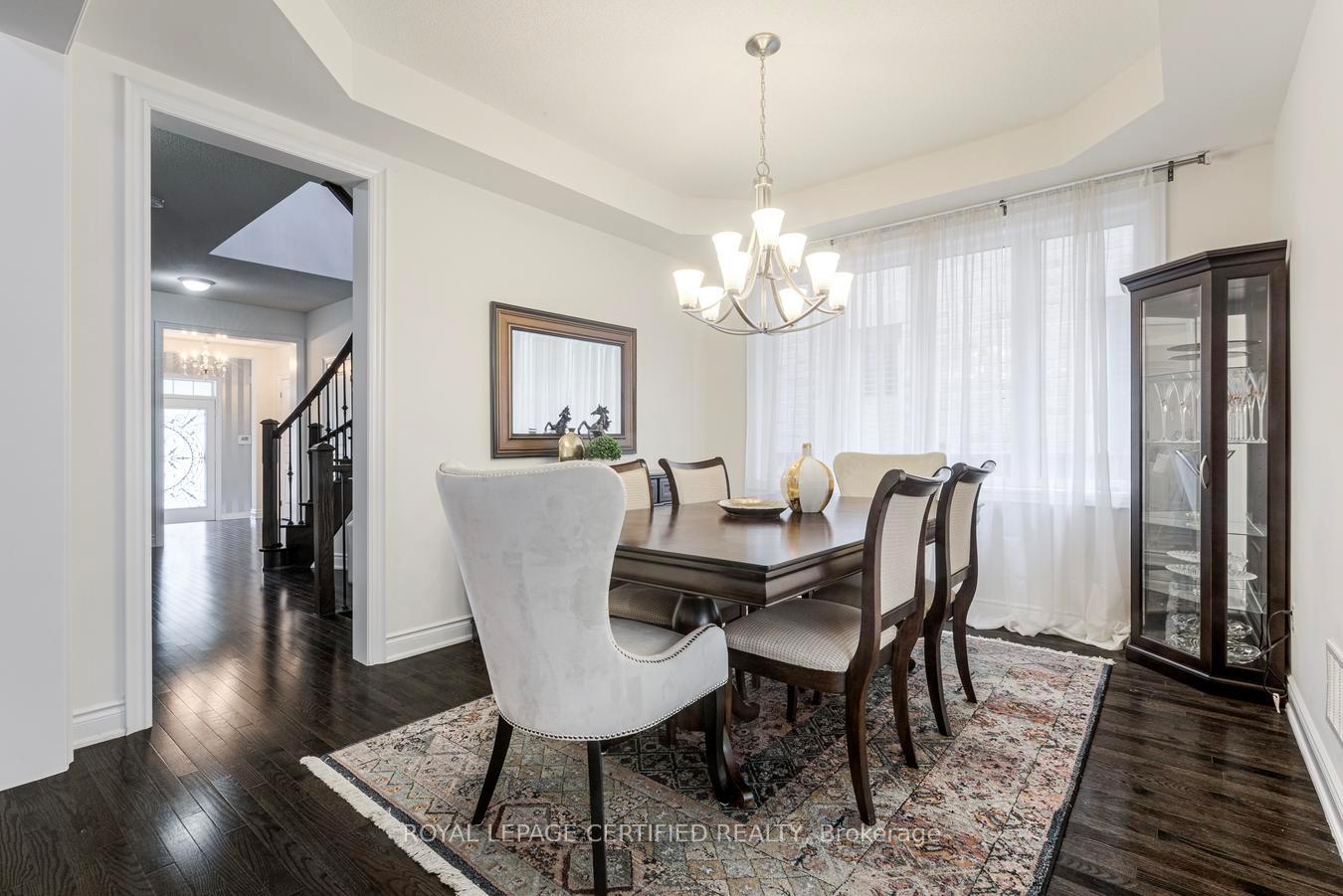 Photo 13 of 41 Danby Street, Vaughan, Kleinburg — HOMEH