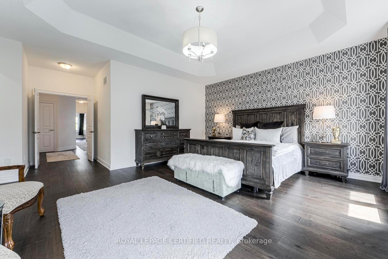 Photo 21 of 41 Danby Street, Vaughan, Kleinburg — HOMEH