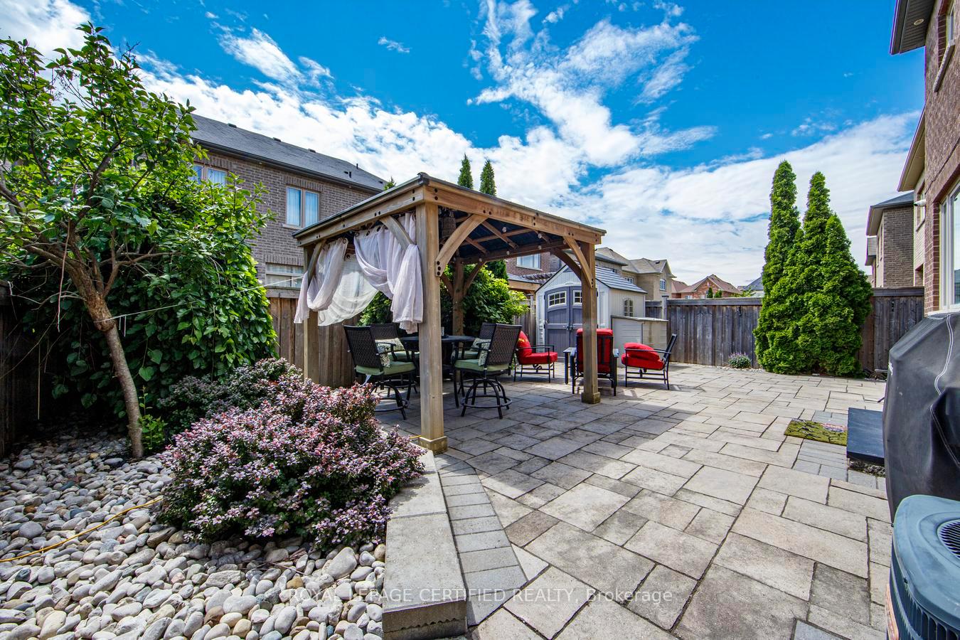 Photo 47 of 41 Danby Street, Vaughan, Kleinburg — HOMEH