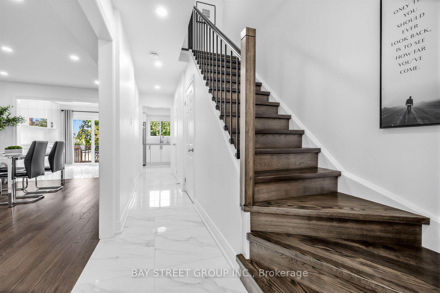Photo 7 of 20 Harness Circle, Markham, Milliken Mills East — HOMEH