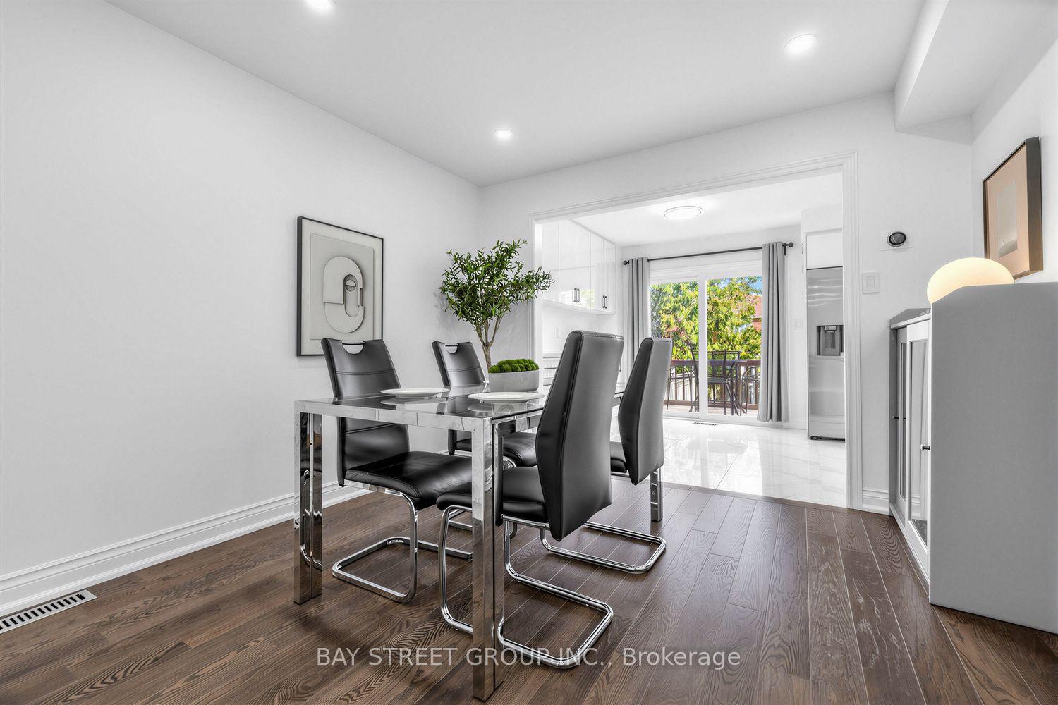 Photo 12 of 20 Harness Circle, Markham, Milliken Mills East — HOMEH