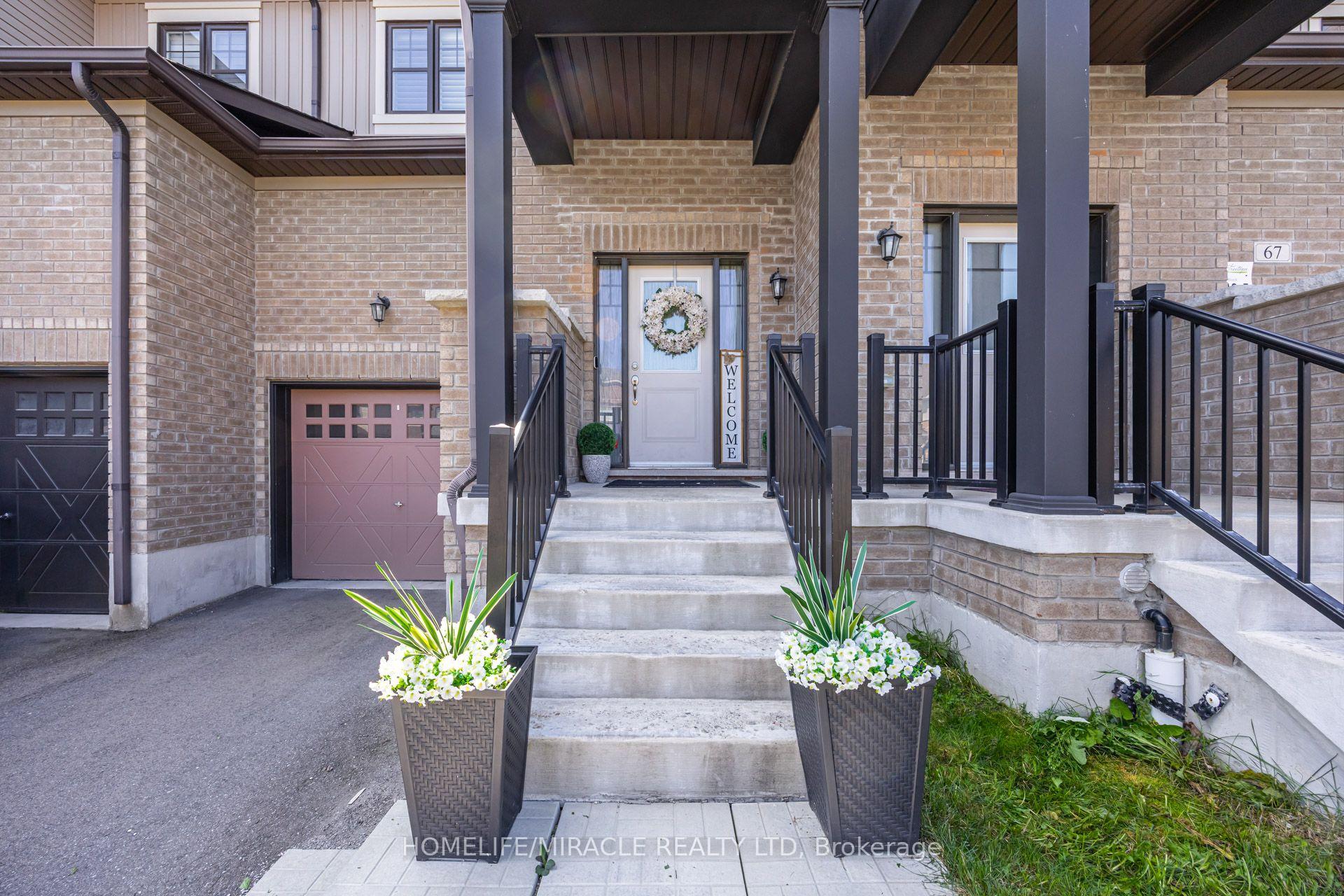 Photo 5 of 65 Lorne Thomas Place, New Tecumseth, Alliston — HOMEH