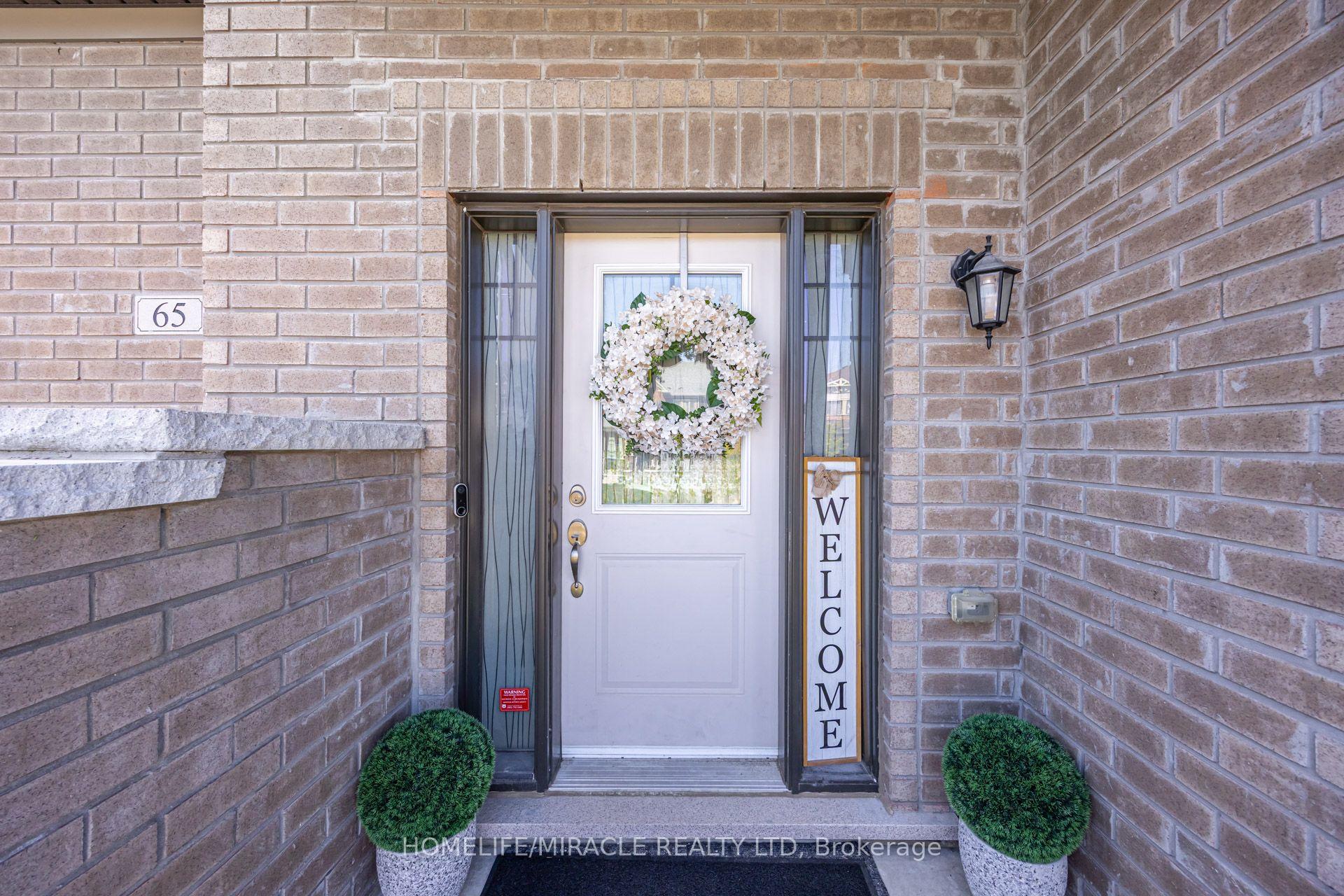 Photo 6 of 65 Lorne Thomas Place, New Tecumseth, Alliston — HOMEH