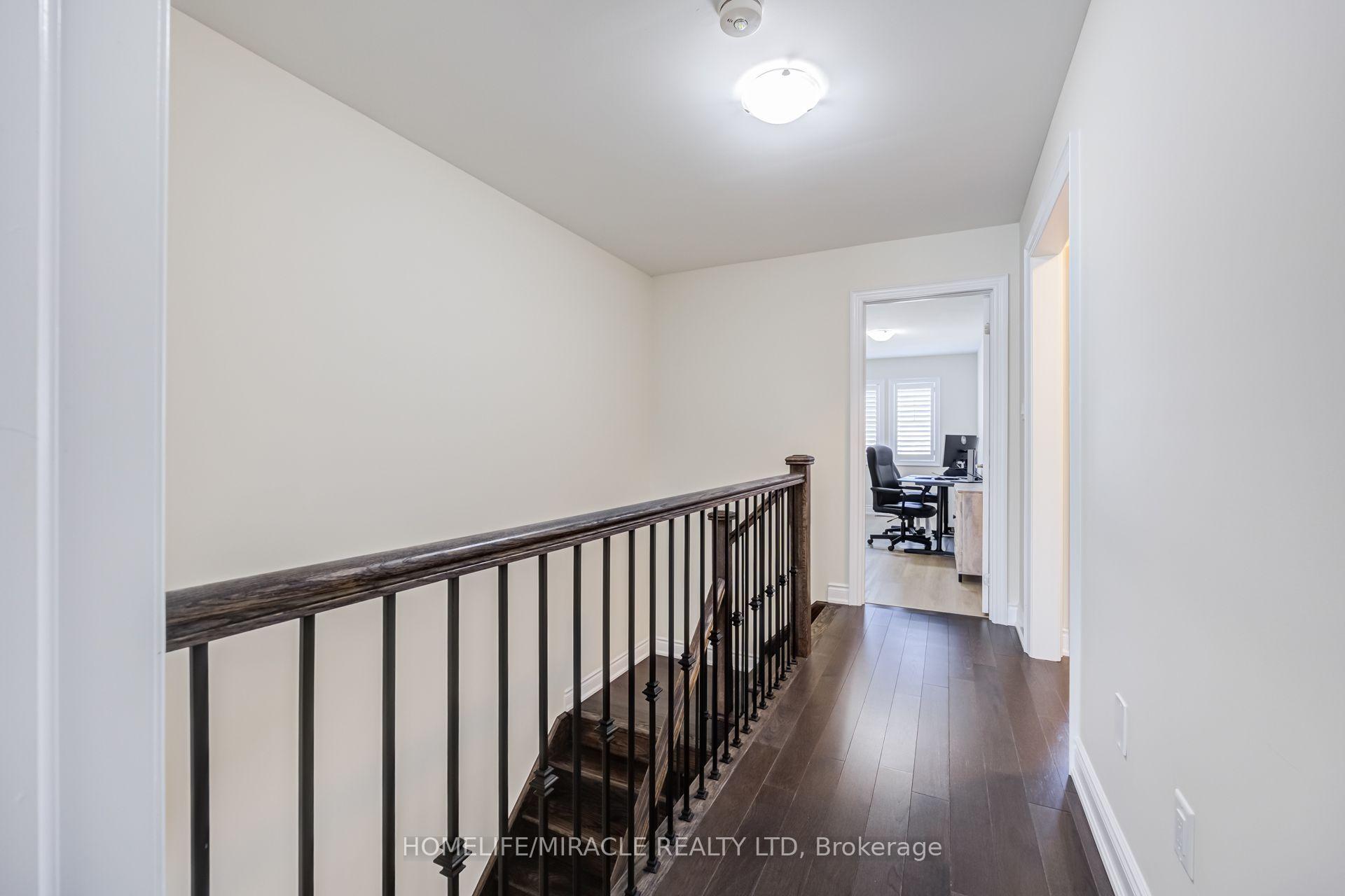 Photo 29 of 65 Lorne Thomas Place, New Tecumseth, Alliston — HOMEH
