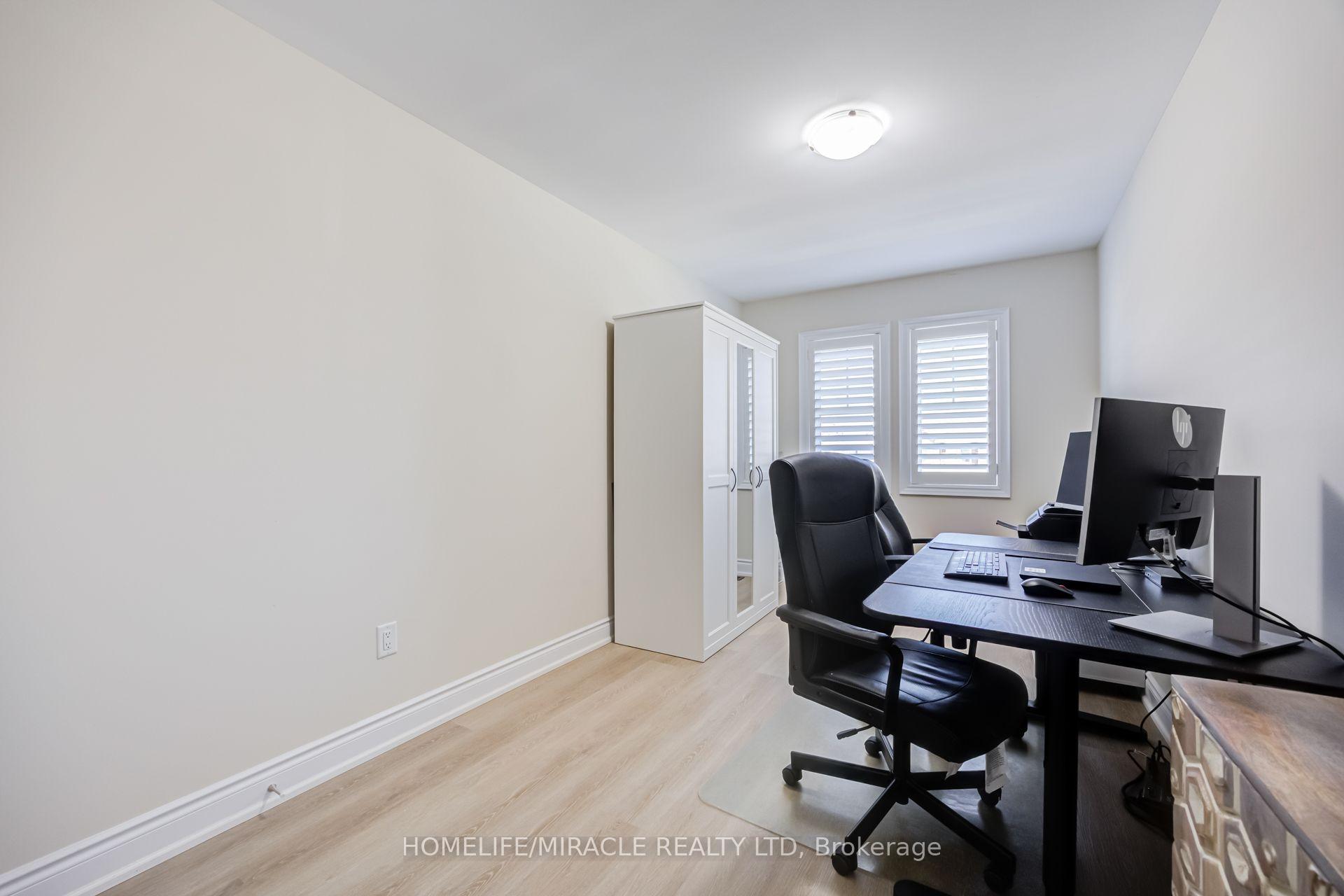 Photo 30 of 65 Lorne Thomas Place, New Tecumseth, Alliston — HOMEH