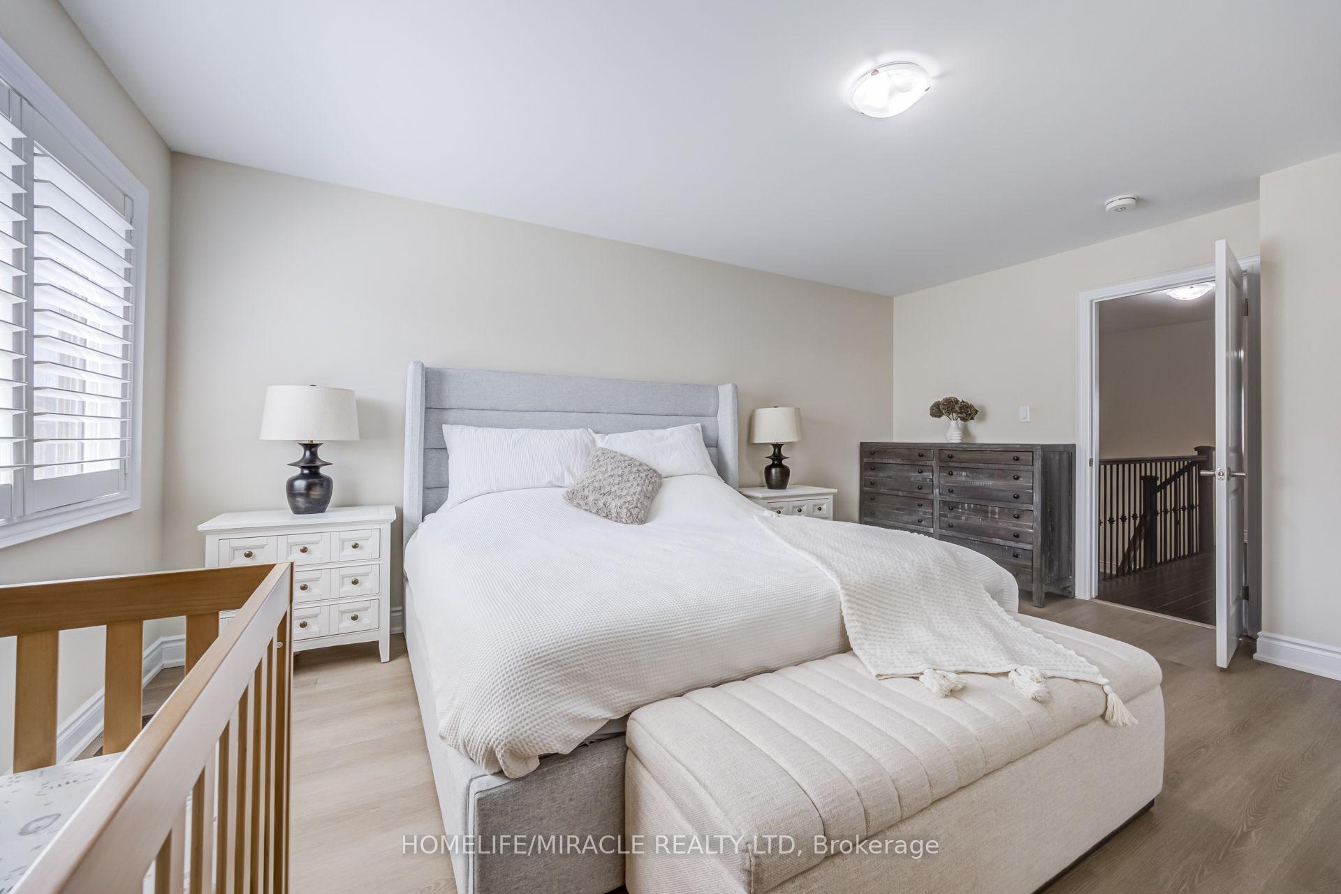Photo 38 of 65 Lorne Thomas Place, New Tecumseth, Alliston — HOMEH