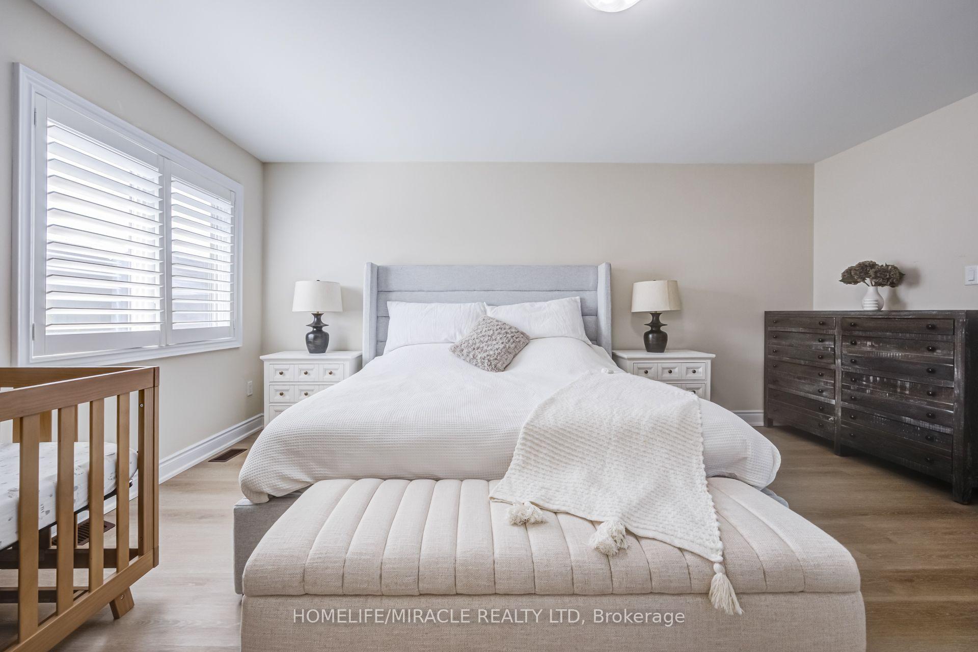 Photo 39 of 65 Lorne Thomas Place, New Tecumseth, Alliston — HOMEH