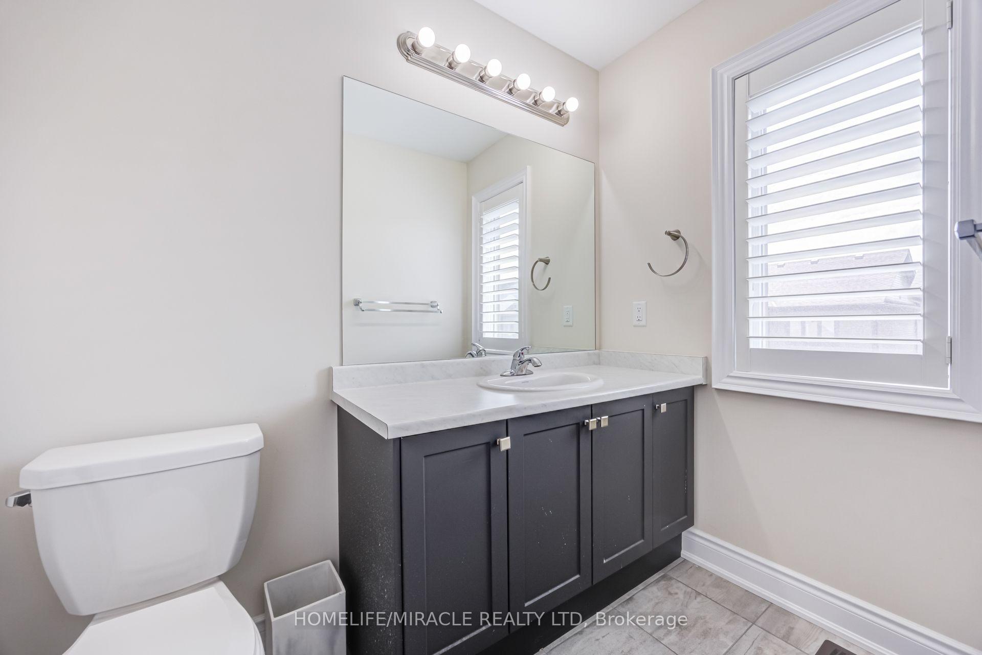 Photo 41 of 65 Lorne Thomas Place, New Tecumseth, Alliston — HOMEH