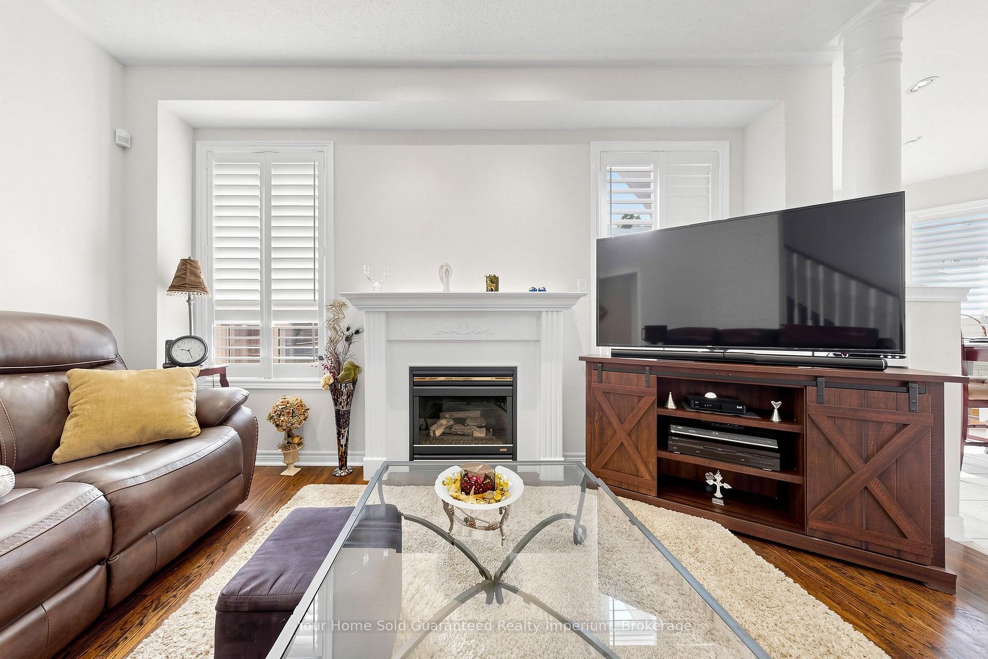 Photo 11 of 49 Osprey Drive, Vaughan, Vellore Village — HOMEH