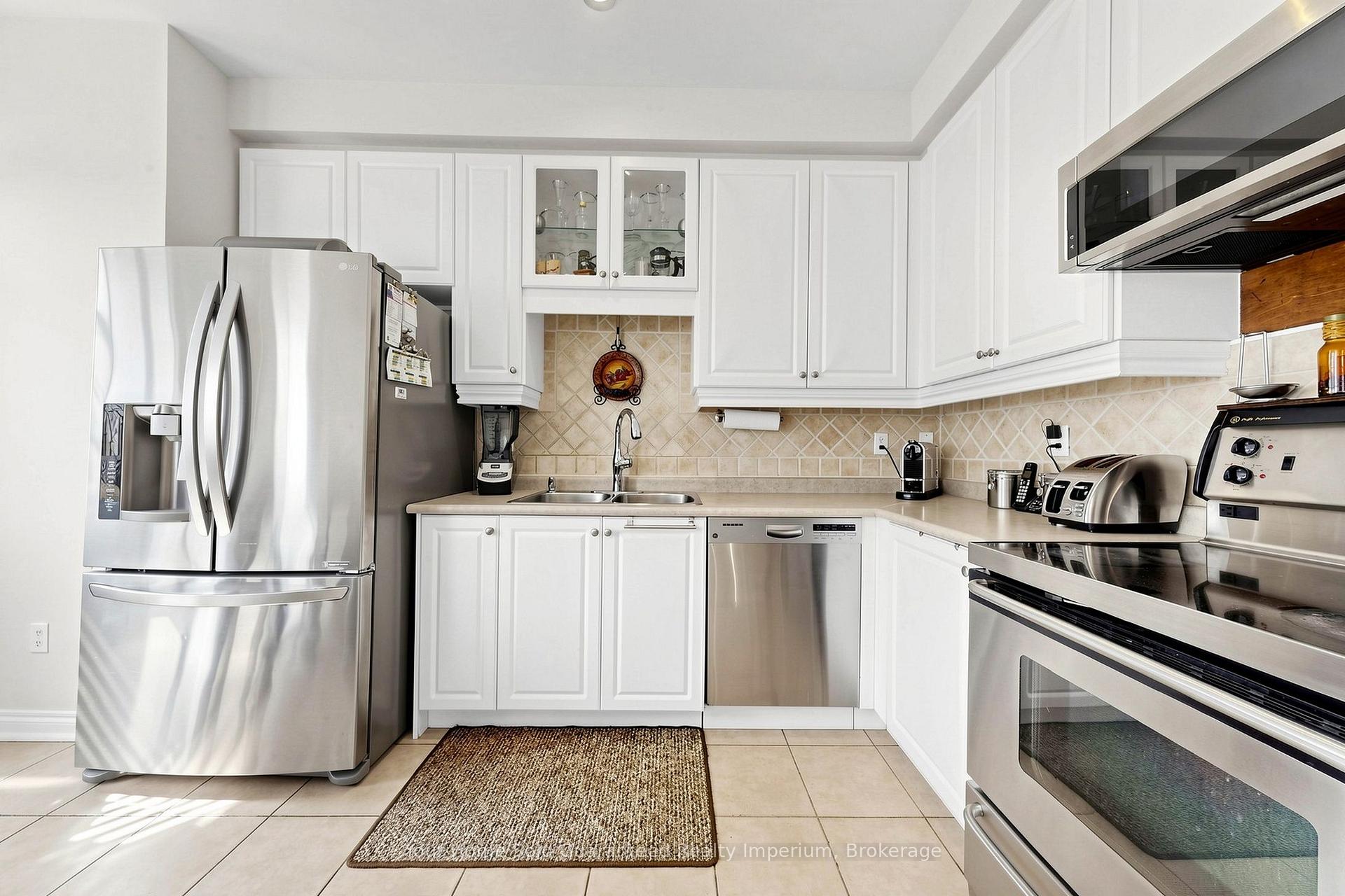 Photo 16 of 49 Osprey Drive, Vaughan, Vellore Village — HOMEH