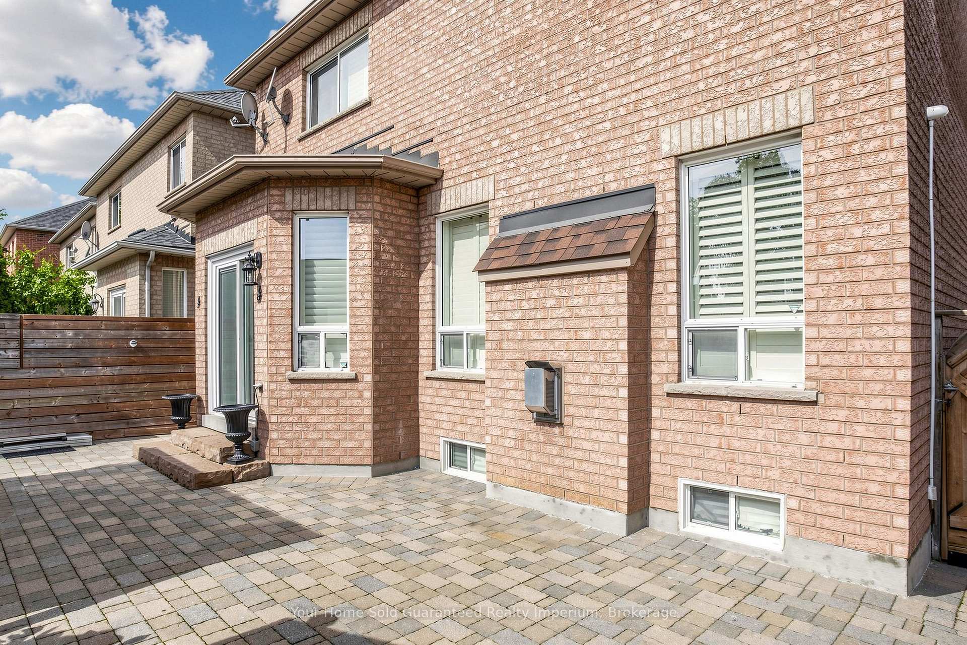 Photo 31 of 49 Osprey Drive, Vaughan, Vellore Village — HOMEH