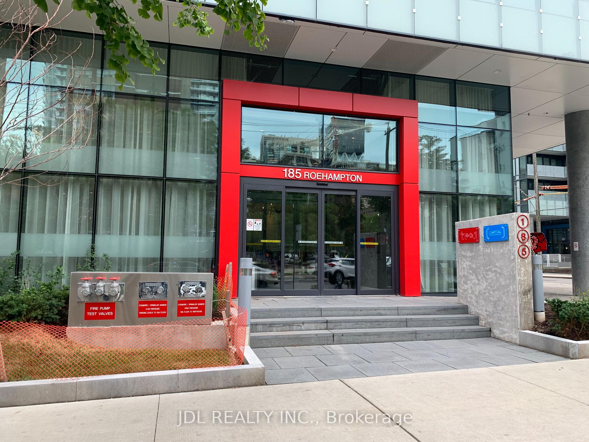 Photo 2 of Unit Unit 1912, 185 Roehampton Avenue, Toronto, Mount Pleasant West — HOMEH