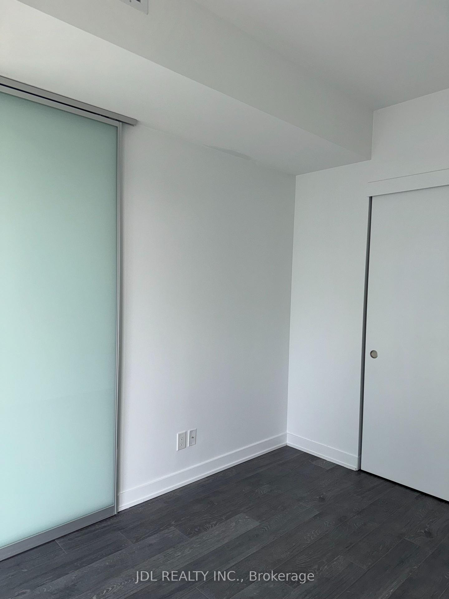 Photo 16 of Unit Unit 1912, 185 Roehampton Avenue, Toronto, Mount Pleasant West — HOMEH