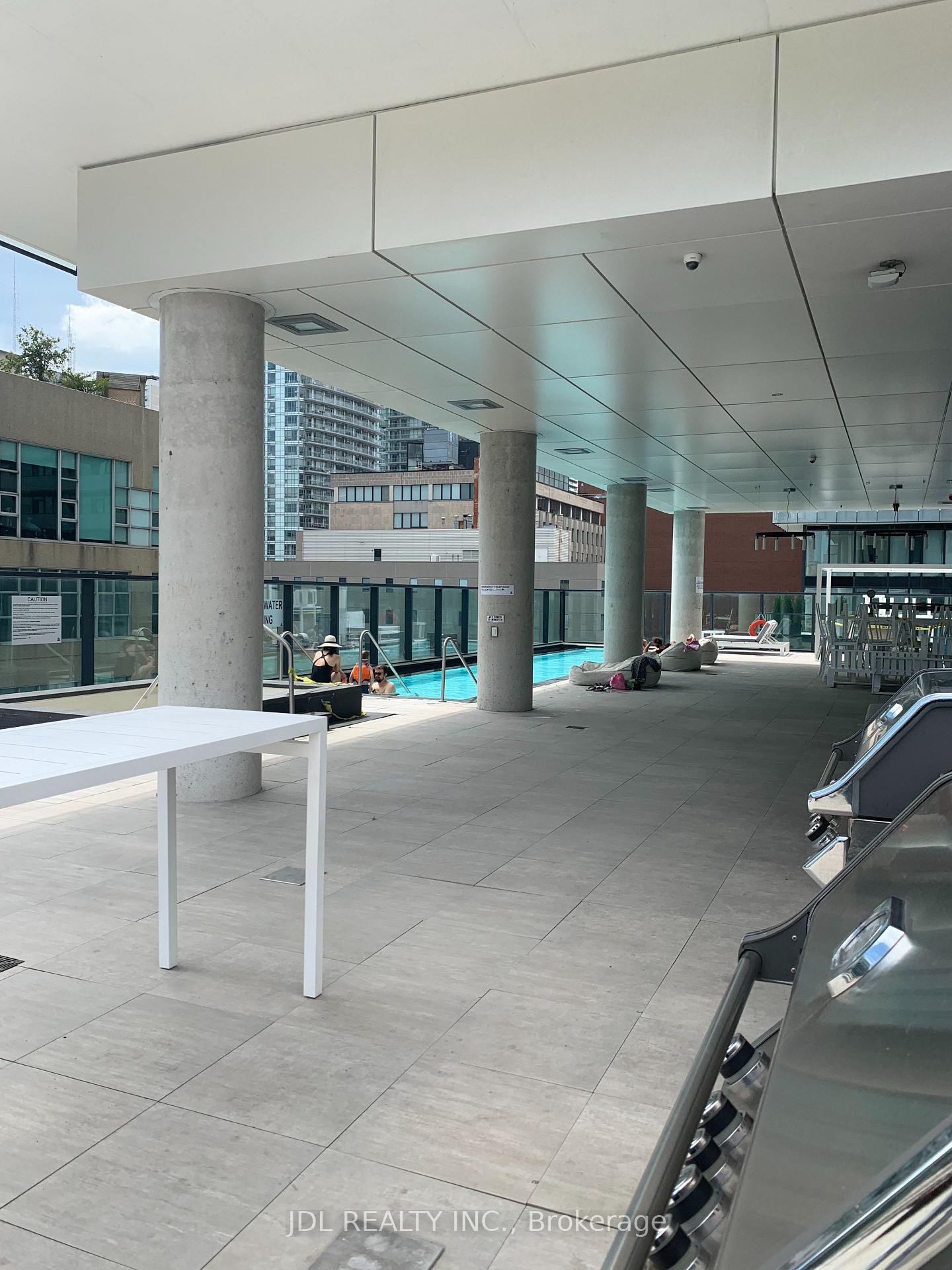 Photo 30 of Unit Unit 1912, 185 Roehampton Avenue, Toronto, Mount Pleasant West — HOMEH