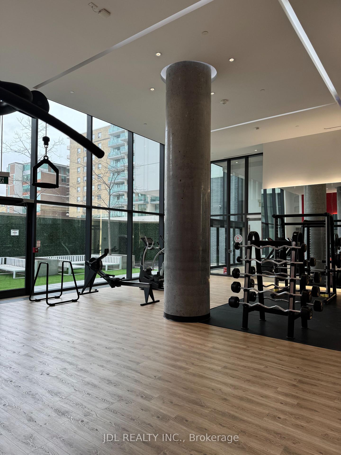 Photo 34 of Unit Unit 1912, 185 Roehampton Avenue, Toronto, Mount Pleasant West — HOMEH