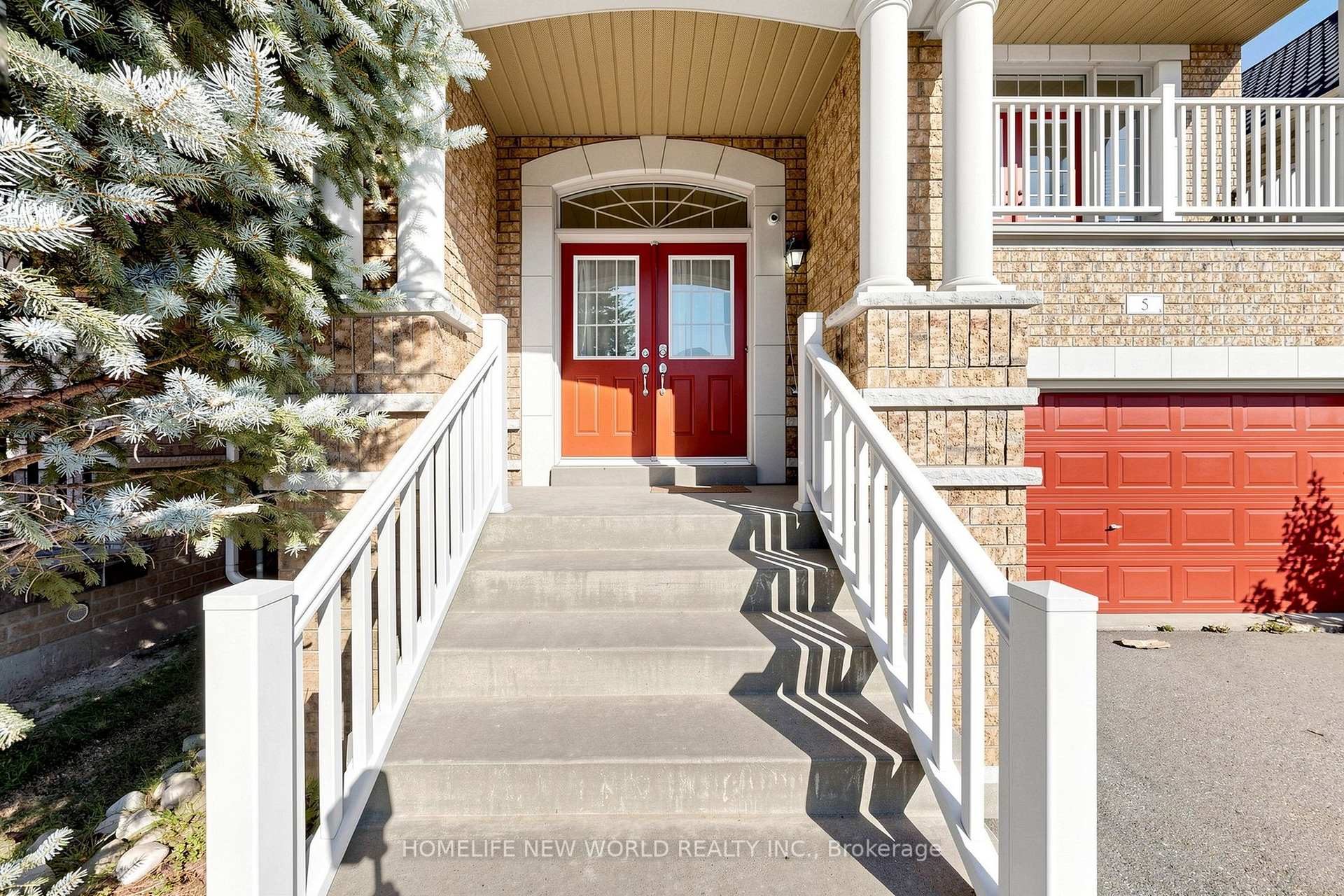 Photo 2 of 5 Rivington Avenue, Vaughan, Patterson — HOMEH