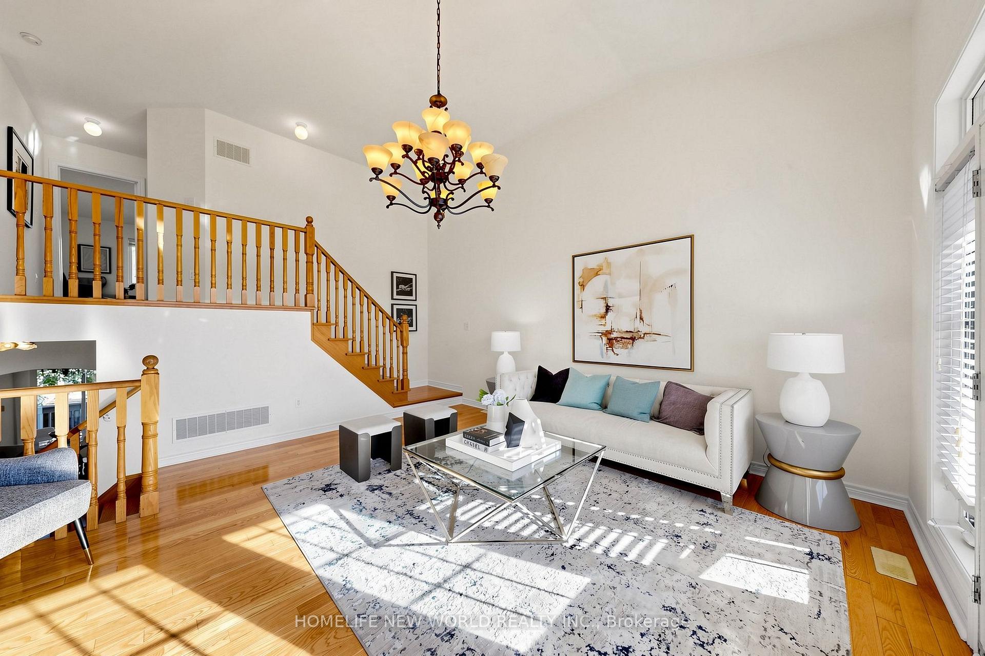 Photo 7 of 5 Rivington Avenue, Vaughan, Patterson — HOMEH