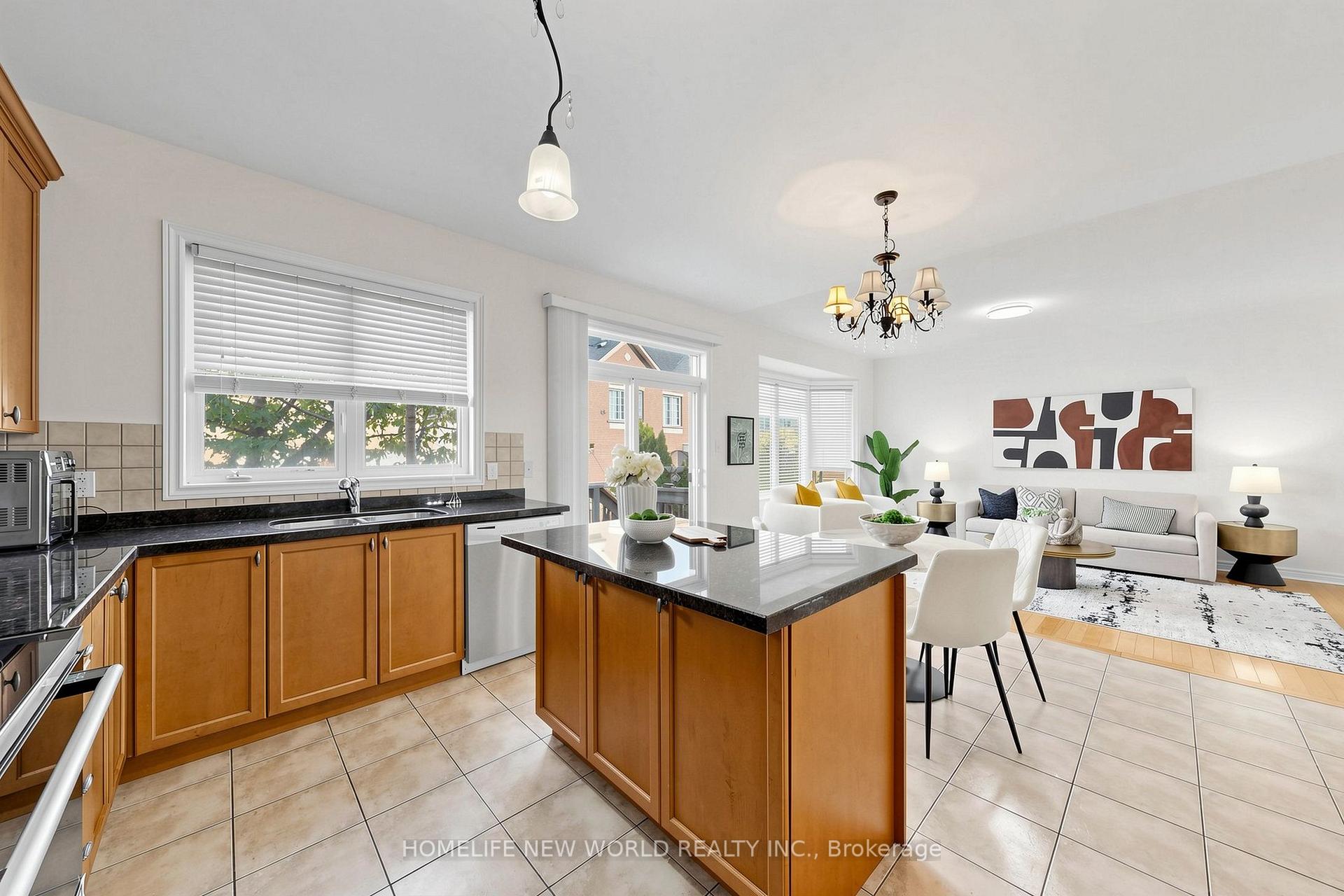 Photo 18 of 5 Rivington Avenue, Vaughan, Patterson — HOMEH