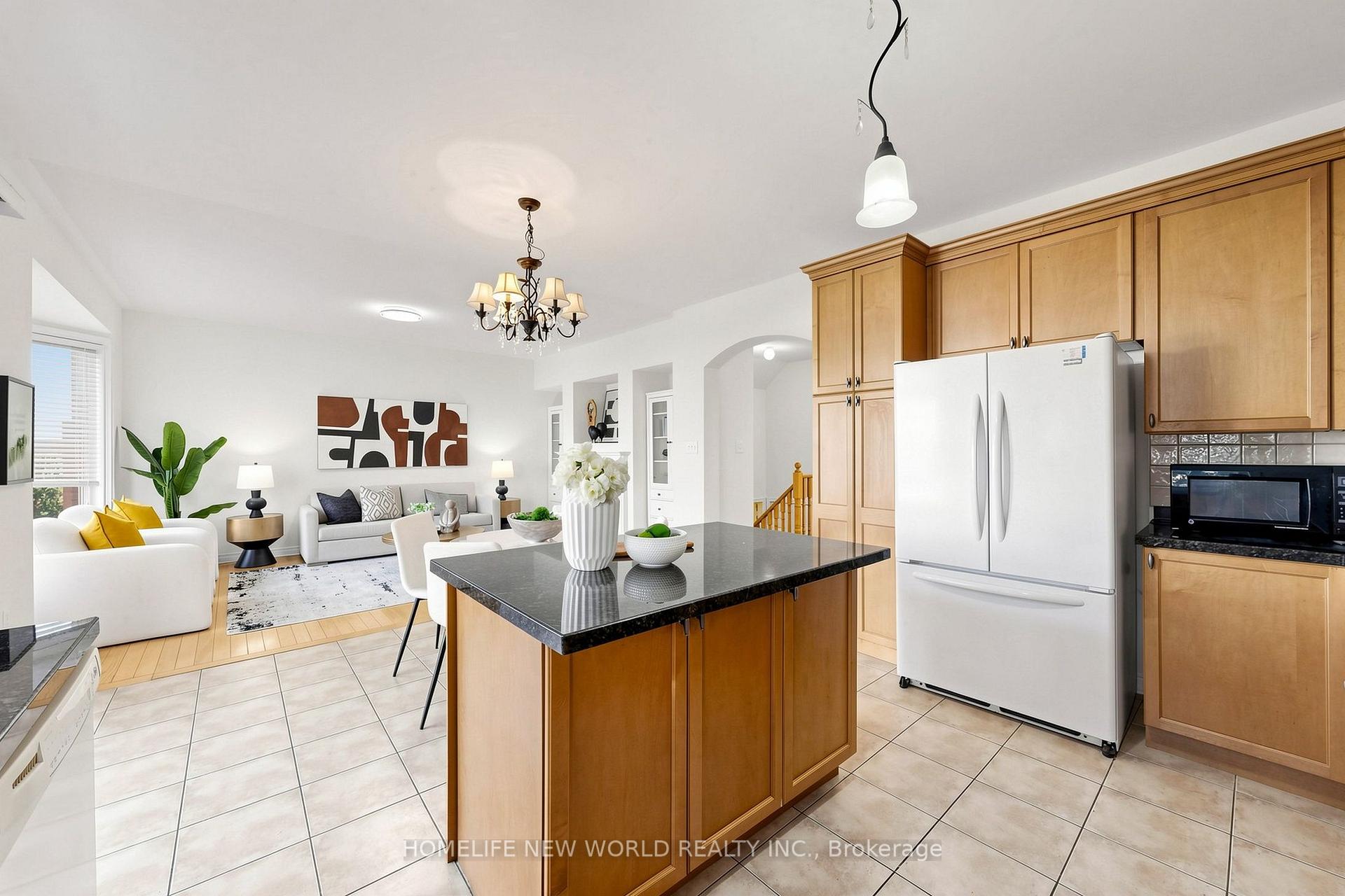 Photo 19 of 5 Rivington Avenue, Vaughan, Patterson — HOMEH