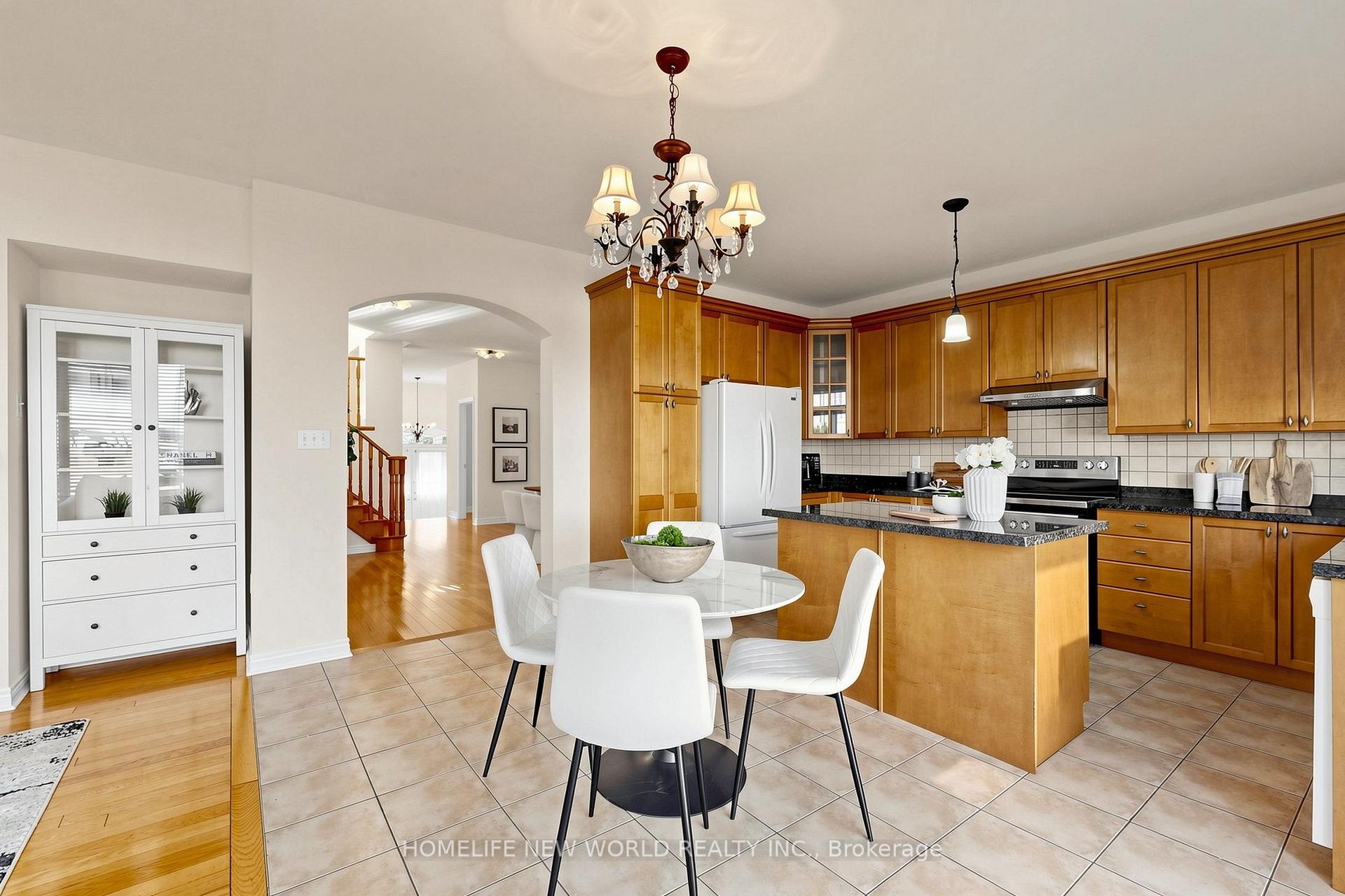 Photo 23 of 5 Rivington Avenue, Vaughan, Patterson — HOMEH