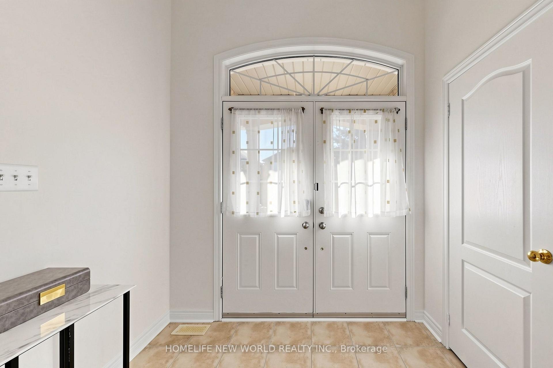 Photo 27 of 5 Rivington Avenue, Vaughan, Patterson — HOMEH