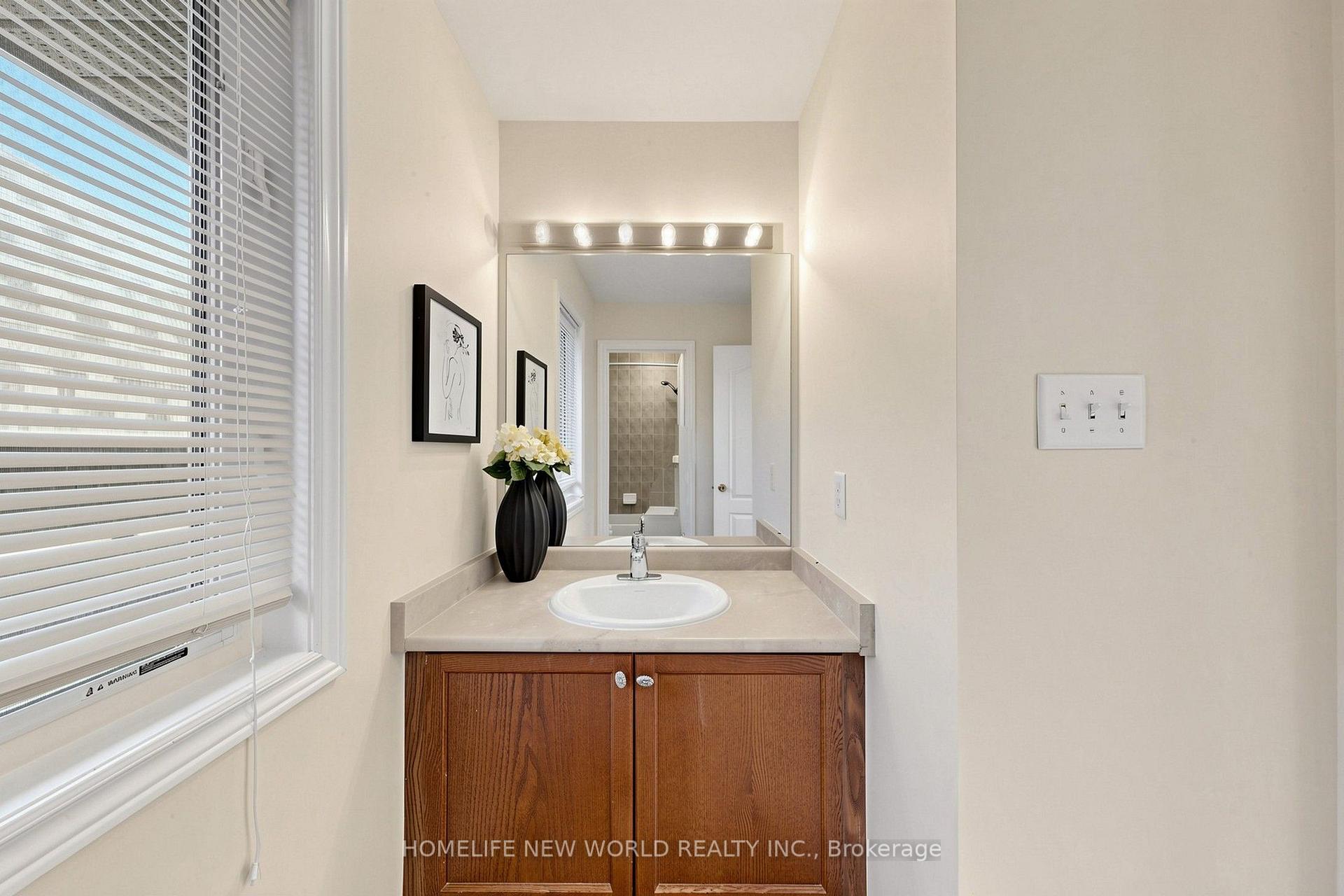 Photo 43 of 5 Rivington Avenue, Vaughan, Patterson — HOMEH