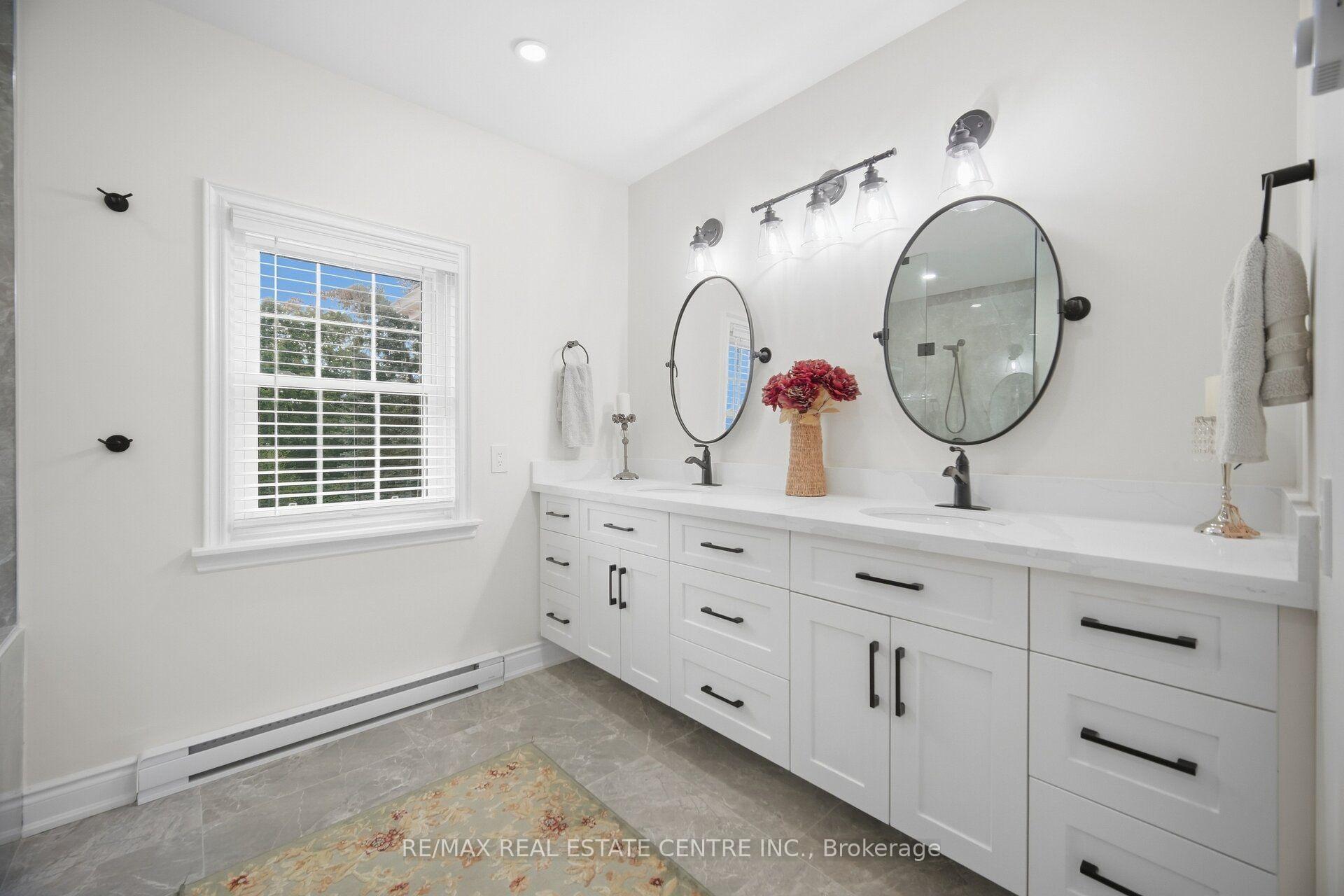 Photo 27 of 10245 Old Pine Crest Road, Brampton, Northwest Brampton — HOMEH