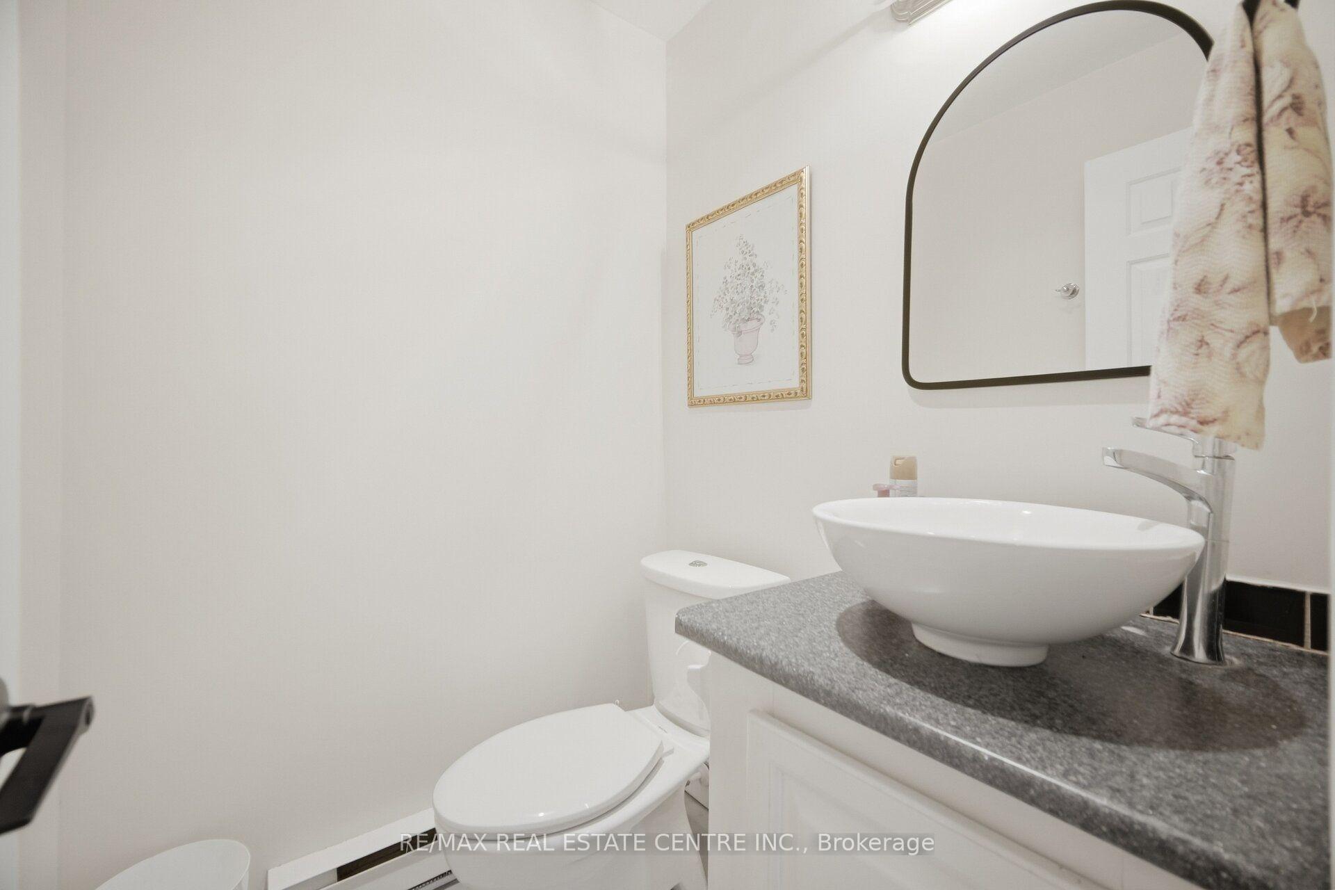 Photo 31 of 10245 Old Pine Crest Road, Brampton, Northwest Brampton — HOMEH