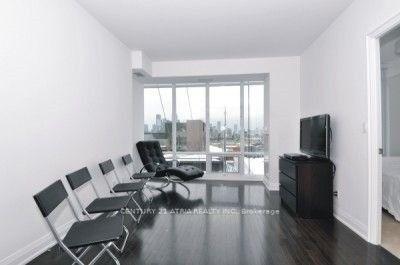 Photo 3 of Unit 707, 1 bedford Road, Toronto, The Annex — HOMEH
