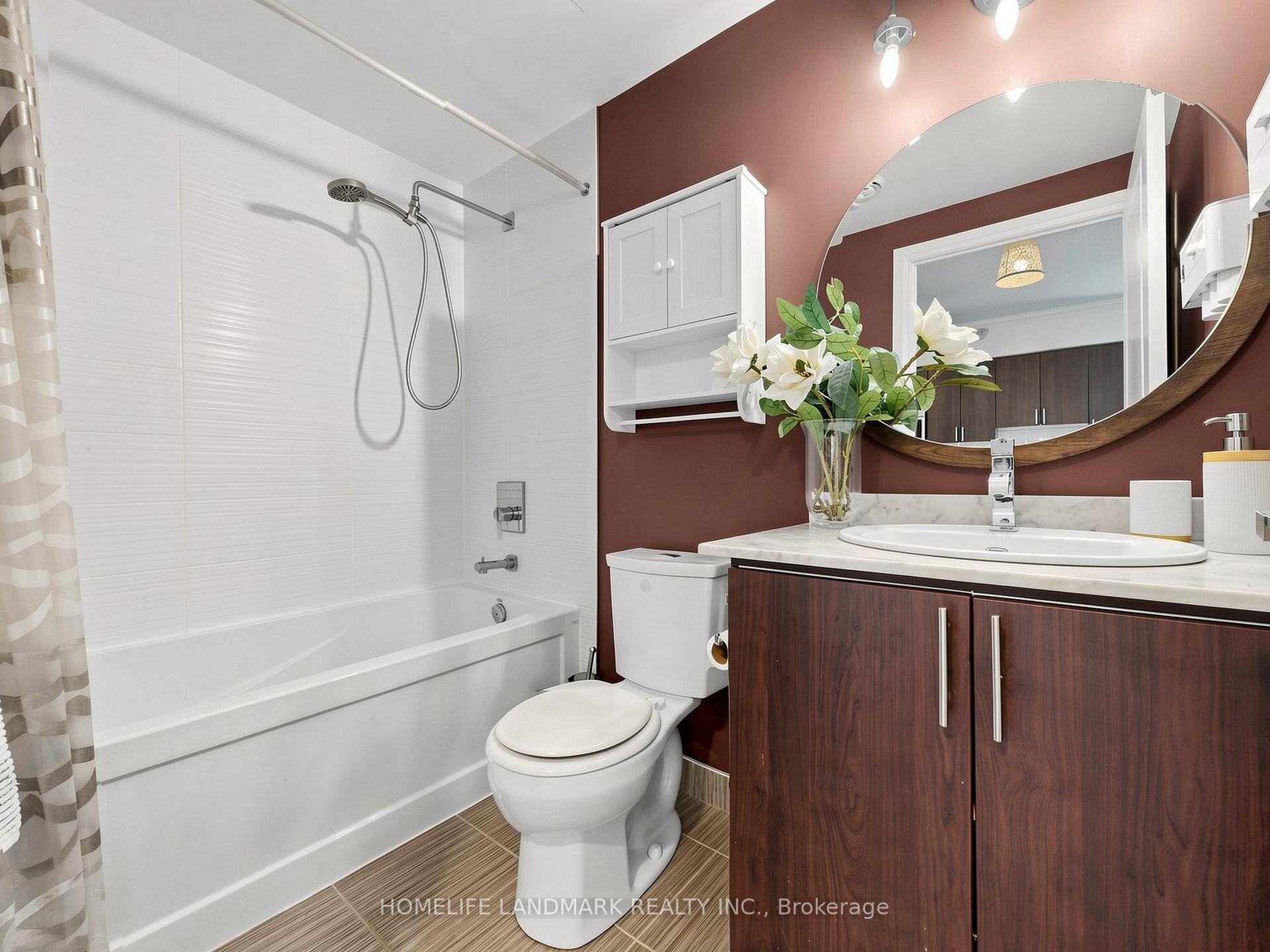 Photo 15 of Unit 506, 7171 Yonge Street, Markham, Grandview — HOMEH