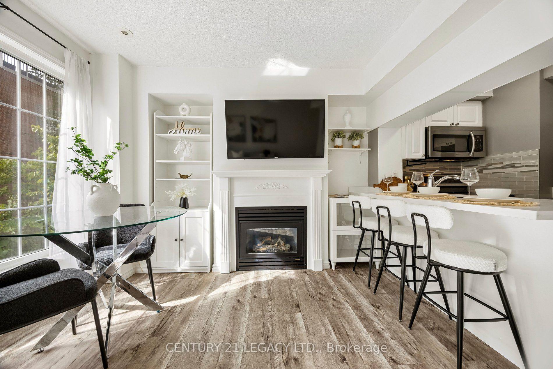Photo 2 of Unit 659, 3 Everson Drive, North York, Willowdale East — HOMEH