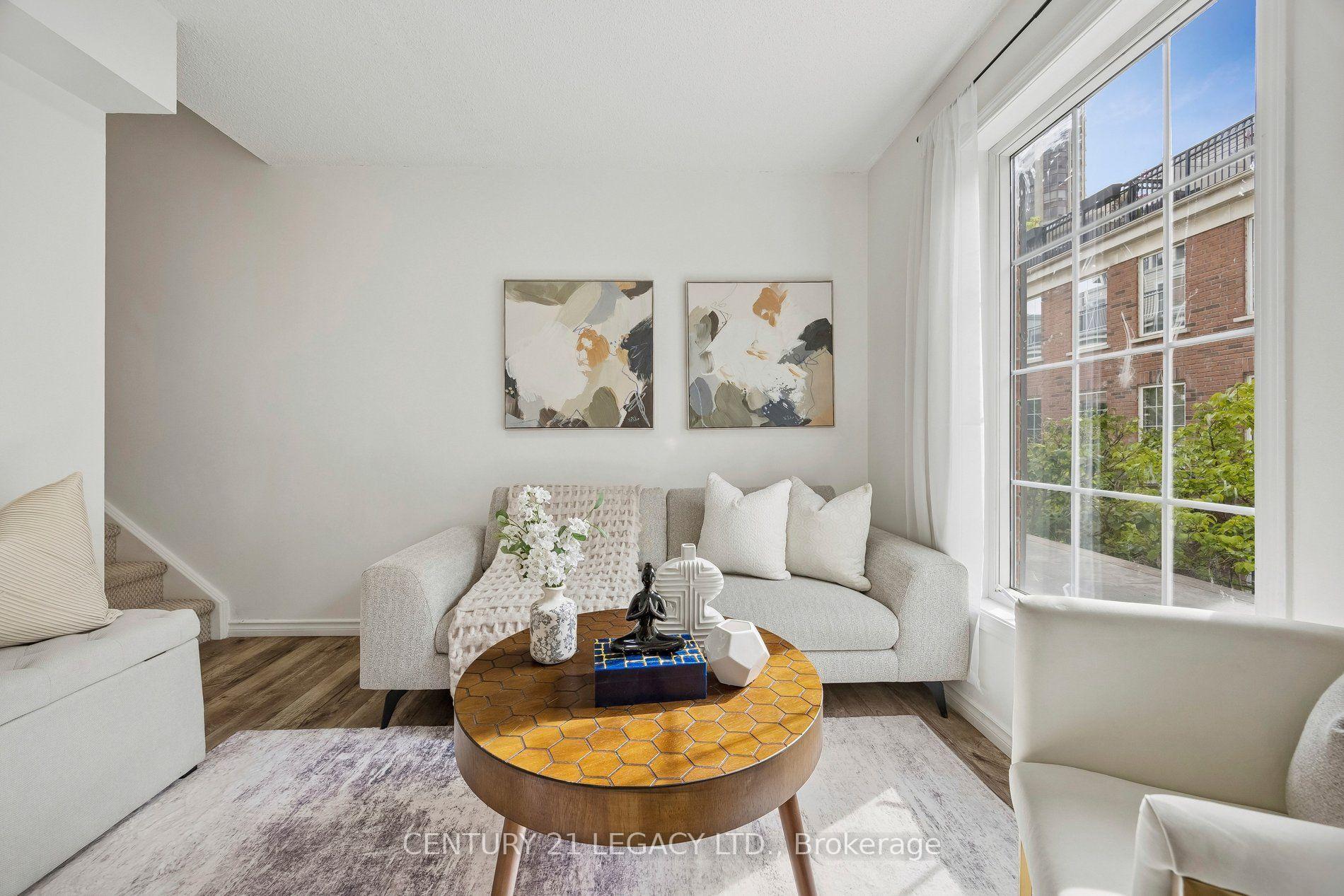 Photo 3 of Unit 659, 3 Everson Drive, North York, Willowdale East — HOMEH