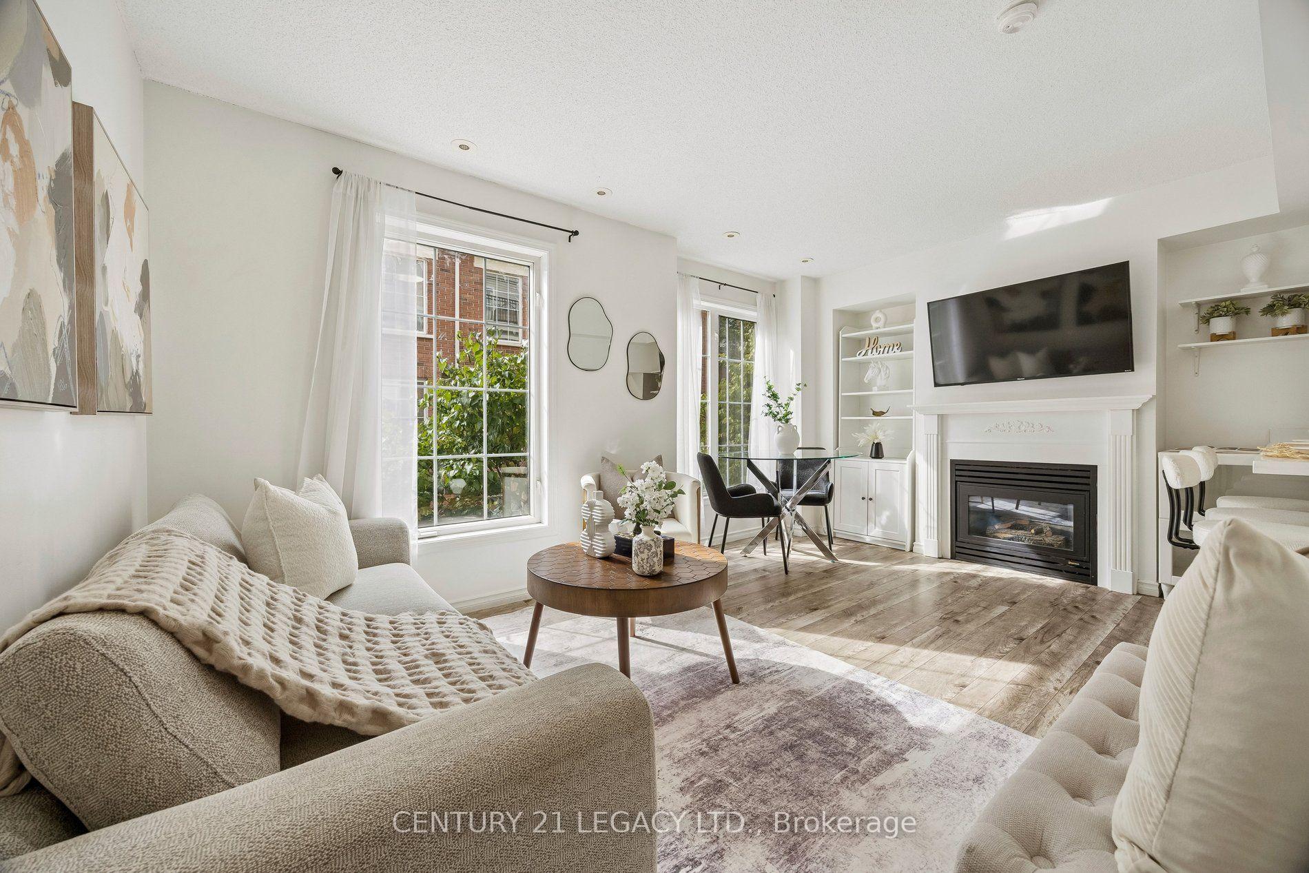 Photo 6 of Unit 659, 3 Everson Drive, North York, Willowdale East — HOMEH
