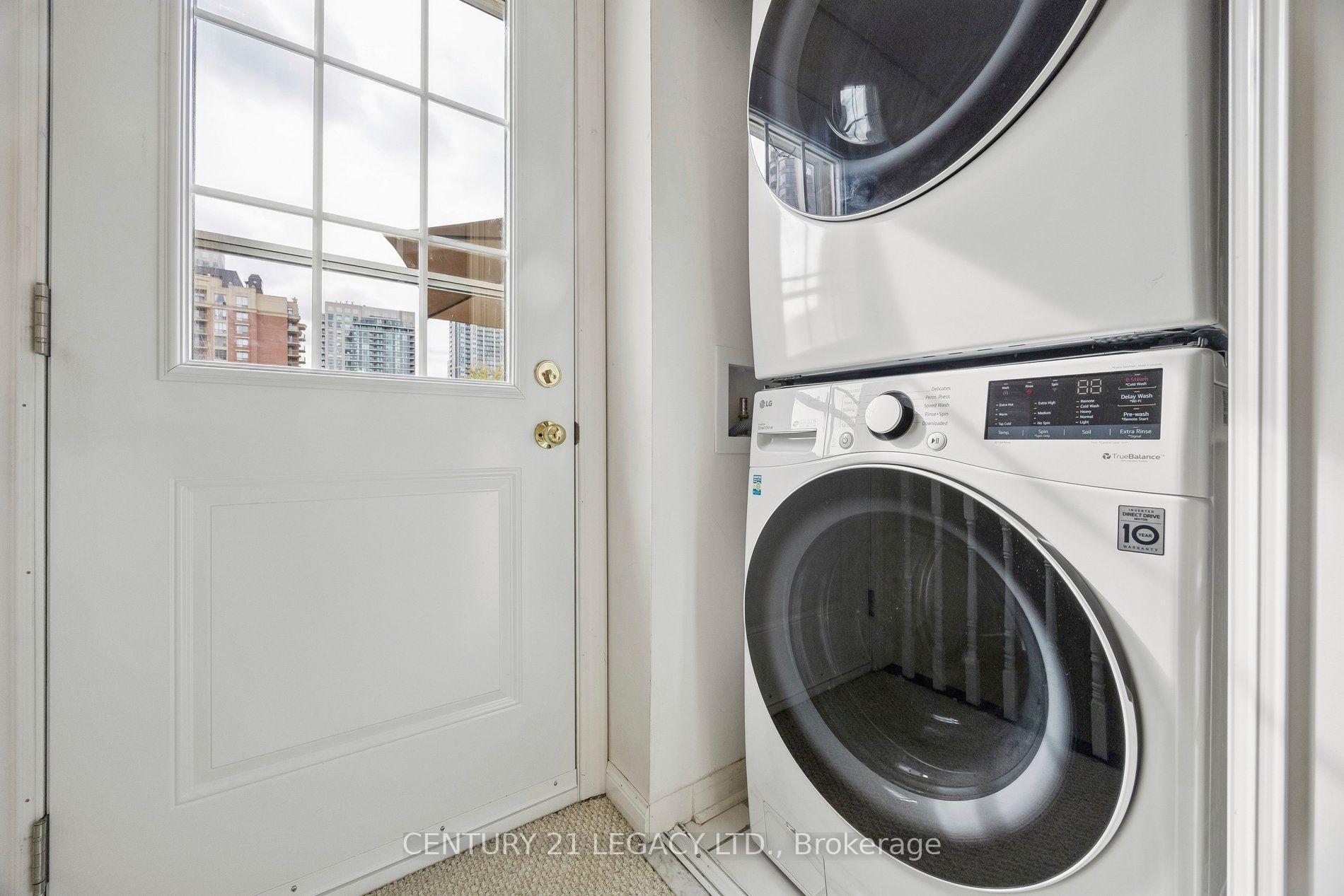 Photo 19 of Unit 659, 3 Everson Drive, North York, Willowdale East — HOMEH