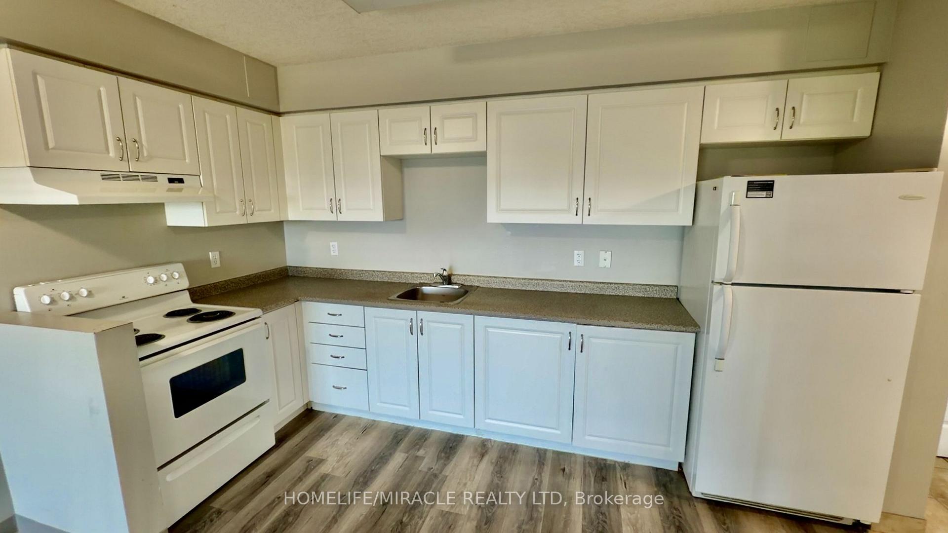 Photo 5 of Unit 705, 593 Strasburg Road, Kitchener, Alpine — HOMEH