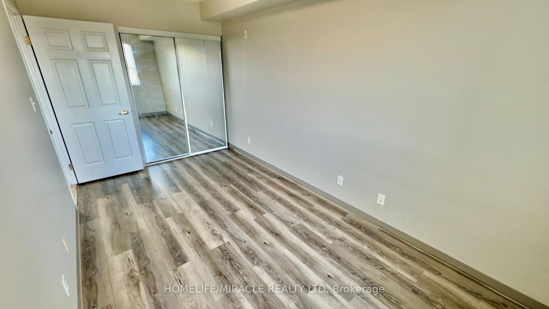 Photo 7 of Unit 705, 593 Strasburg Road, Kitchener, Alpine — HOMEH