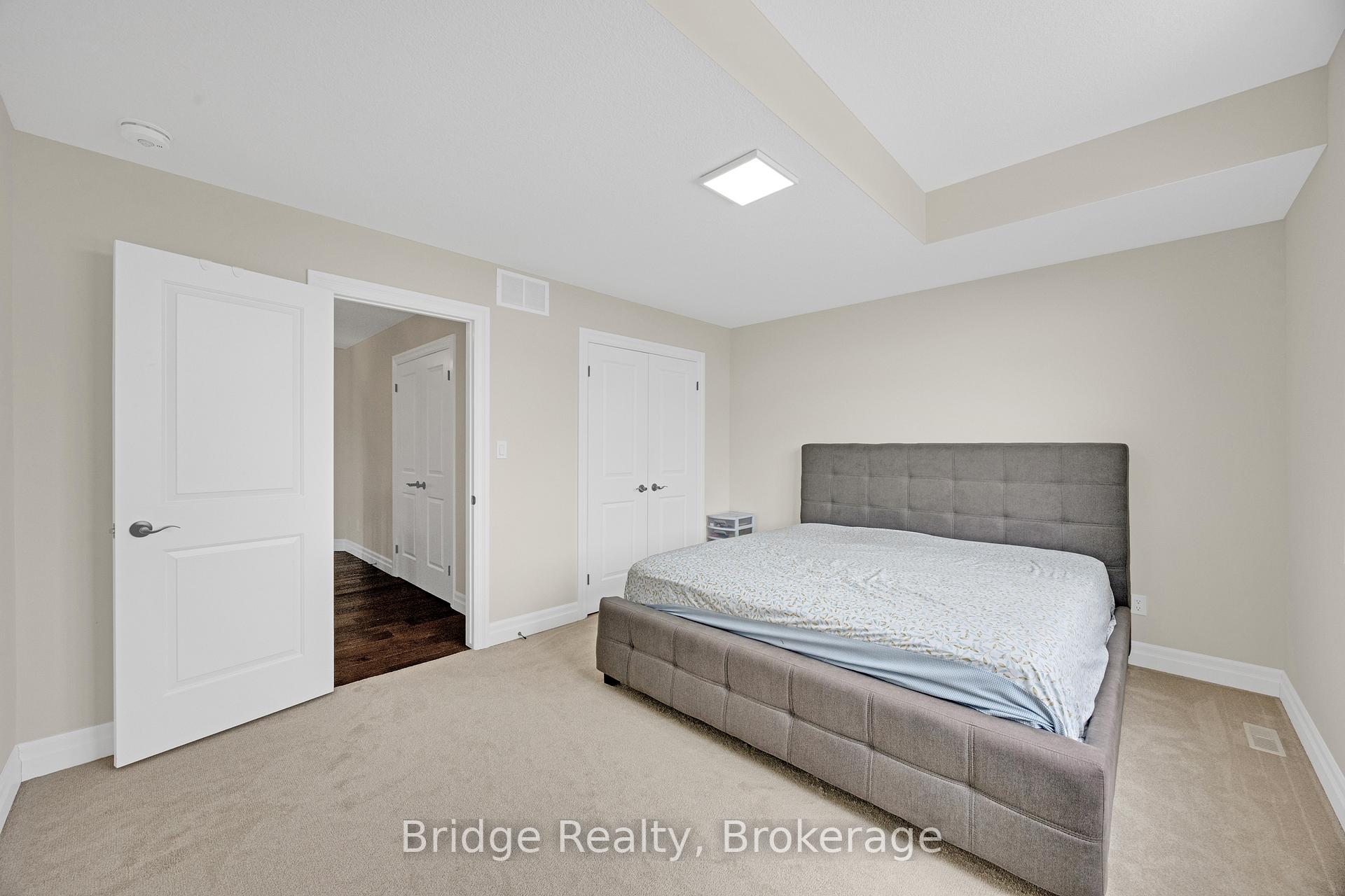 Photo 28 of 256 Tamarack Boulevard, Woodstock, Woodstock - North — HOMEH
