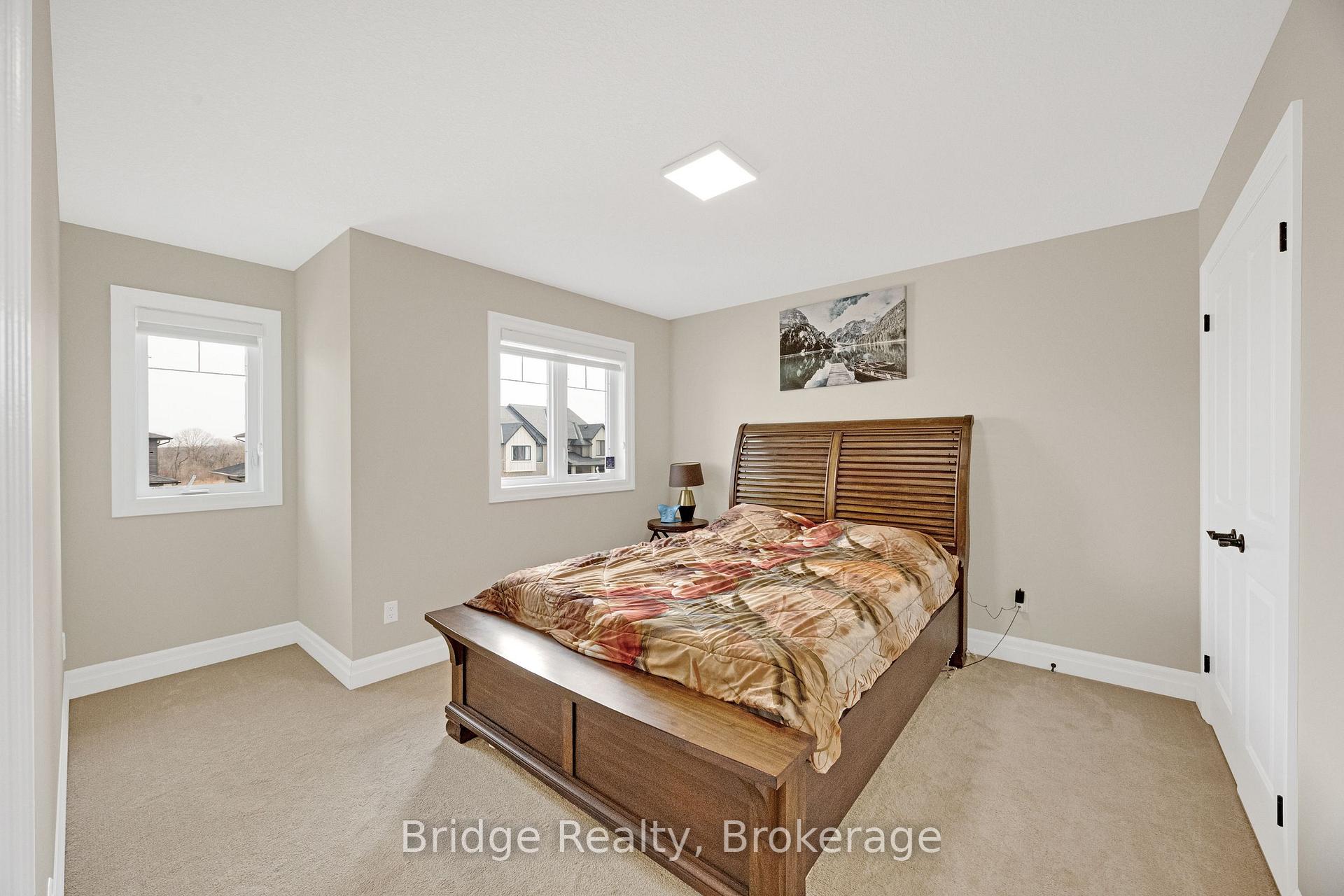 Photo 29 of 256 Tamarack Boulevard, Woodstock, Woodstock - North — HOMEH