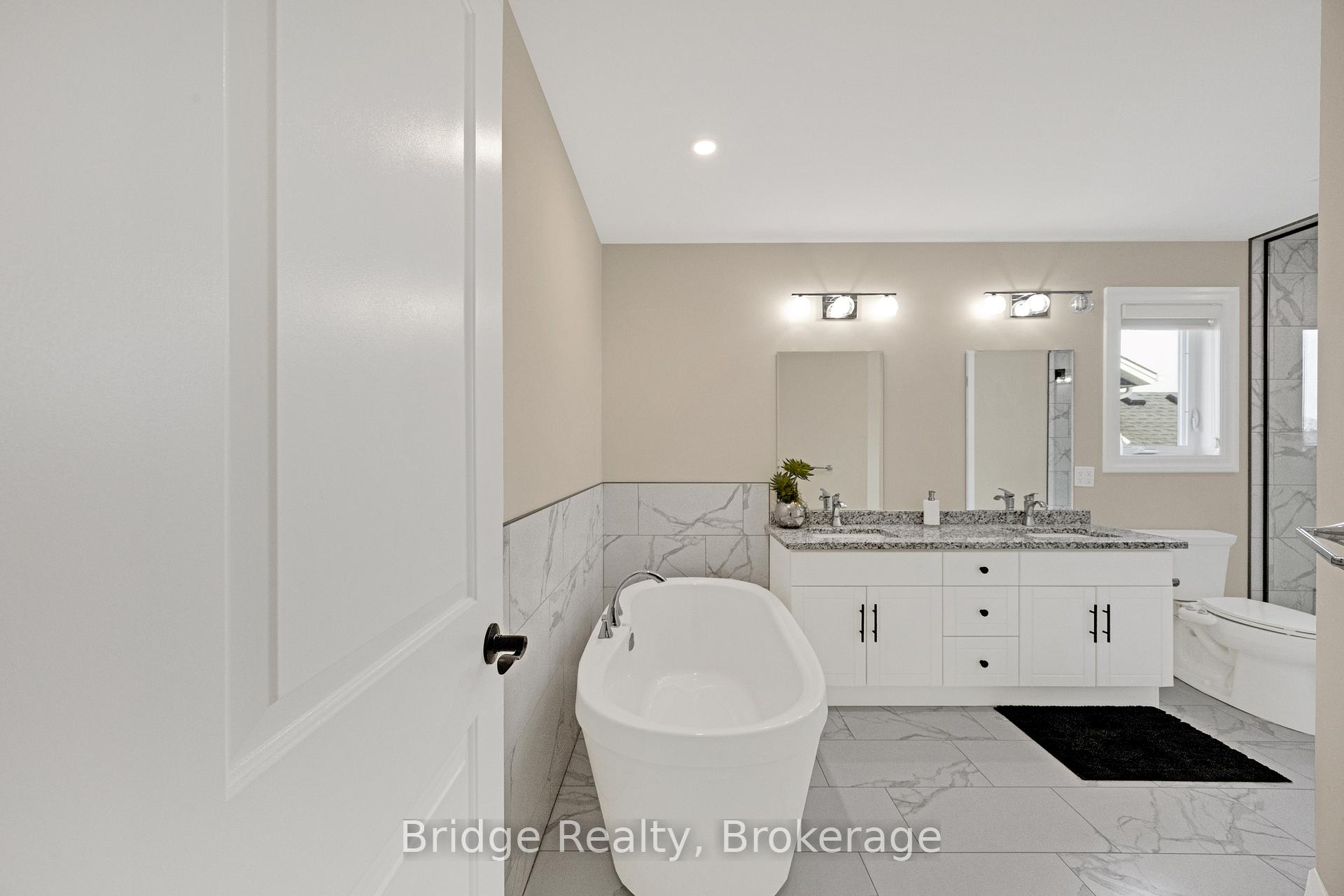 Photo 31 of 256 Tamarack Boulevard, Woodstock, Woodstock - North — HOMEH