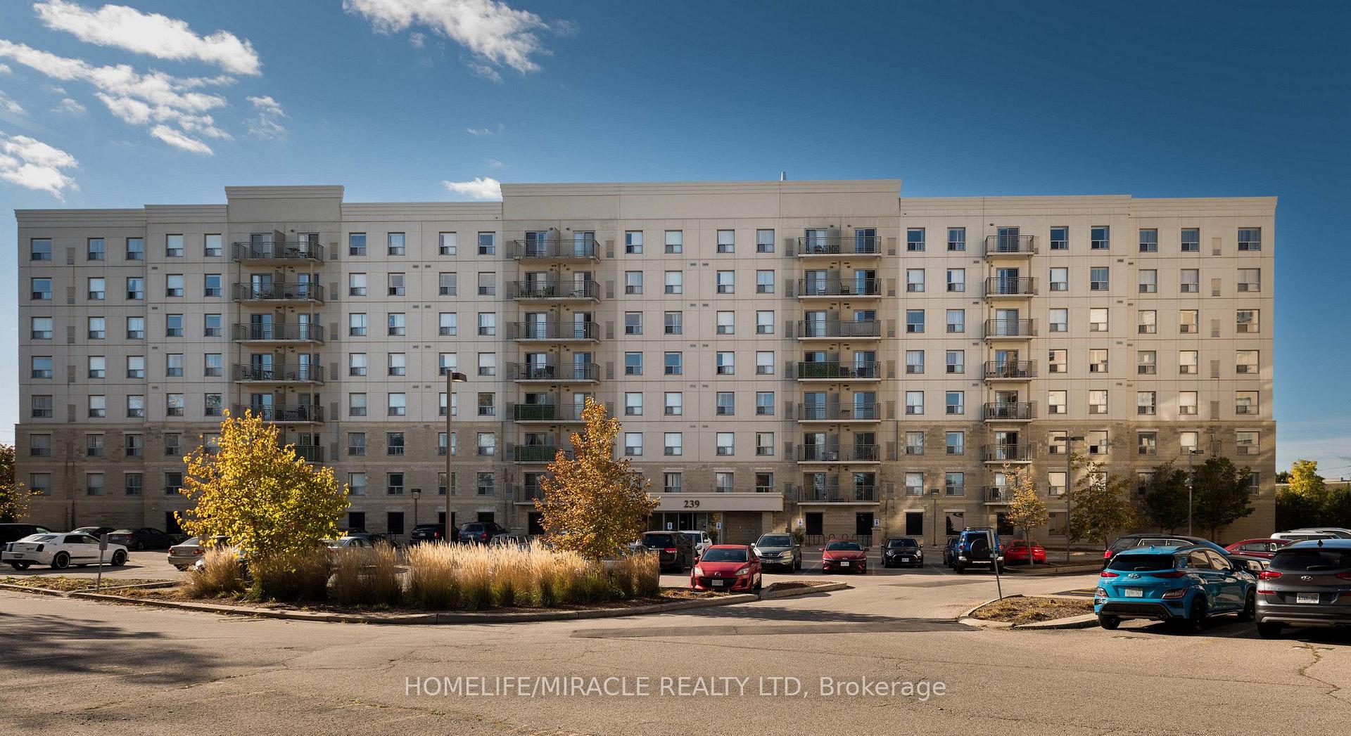 Photo 2 of Unit 818, 239 Auburn Drive, Waterloo, Lexington/Lincoln Village — HOMEH